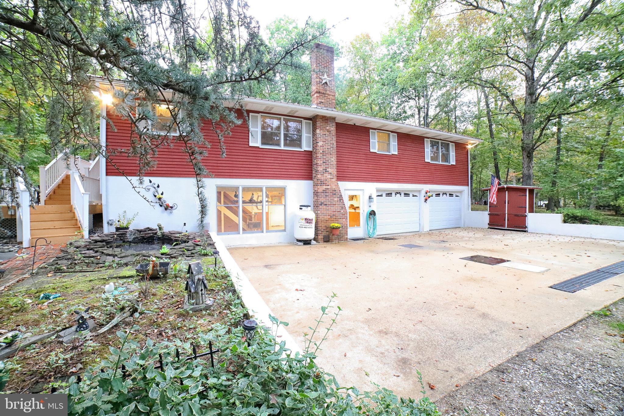 FOX GRAPE FARMS - Residential