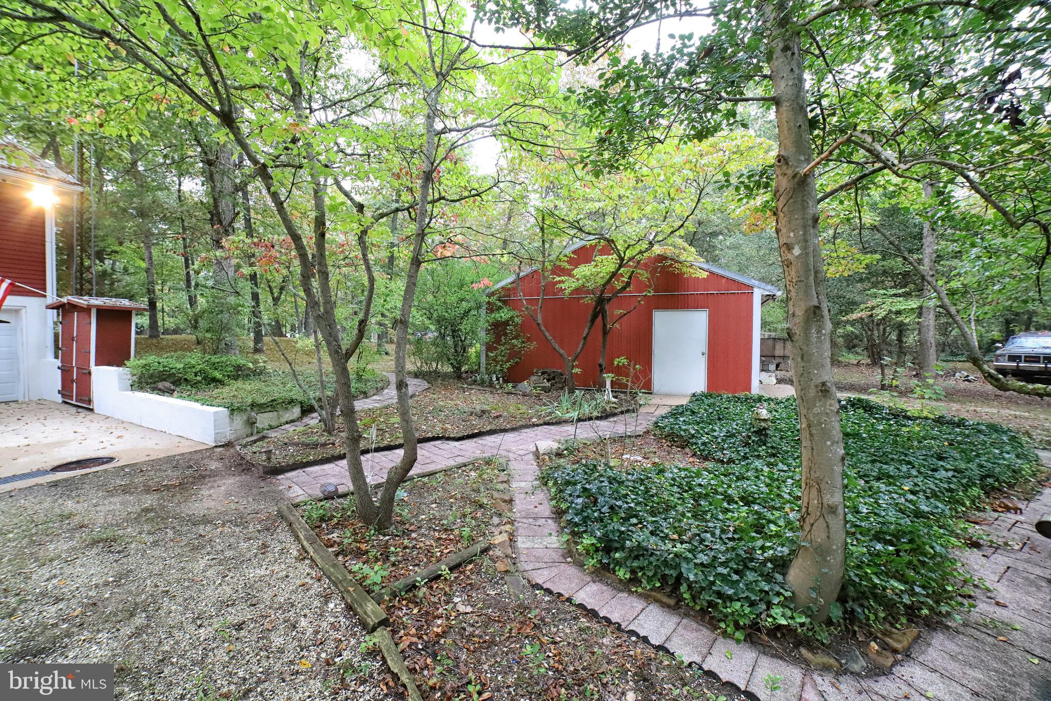 FOX GRAPE FARMS - Residential