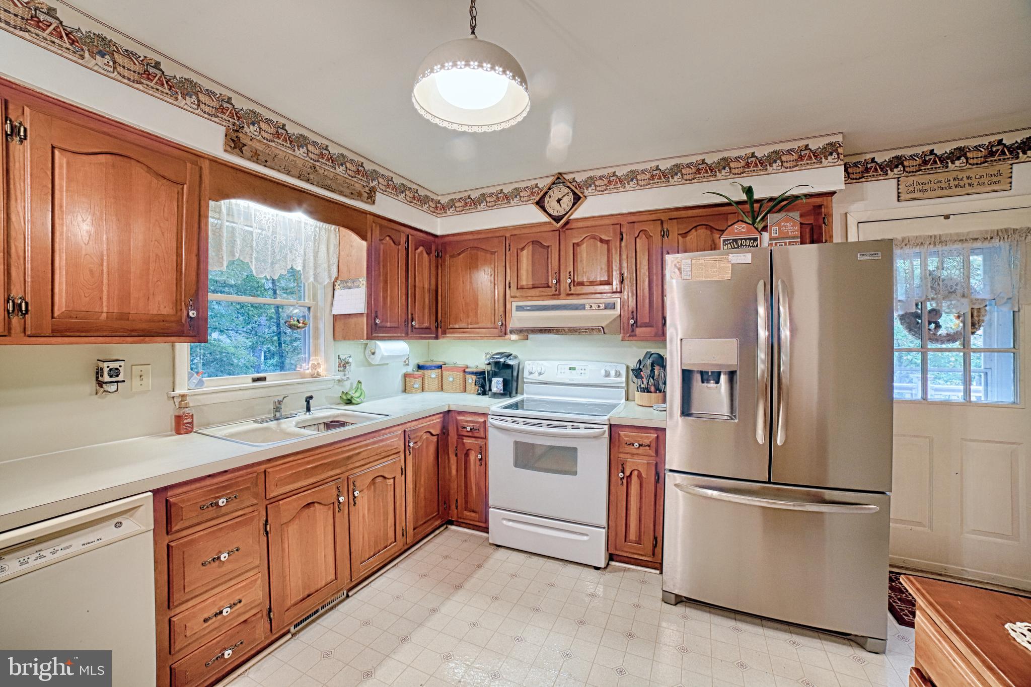 FOX GRAPE FARMS - Residential