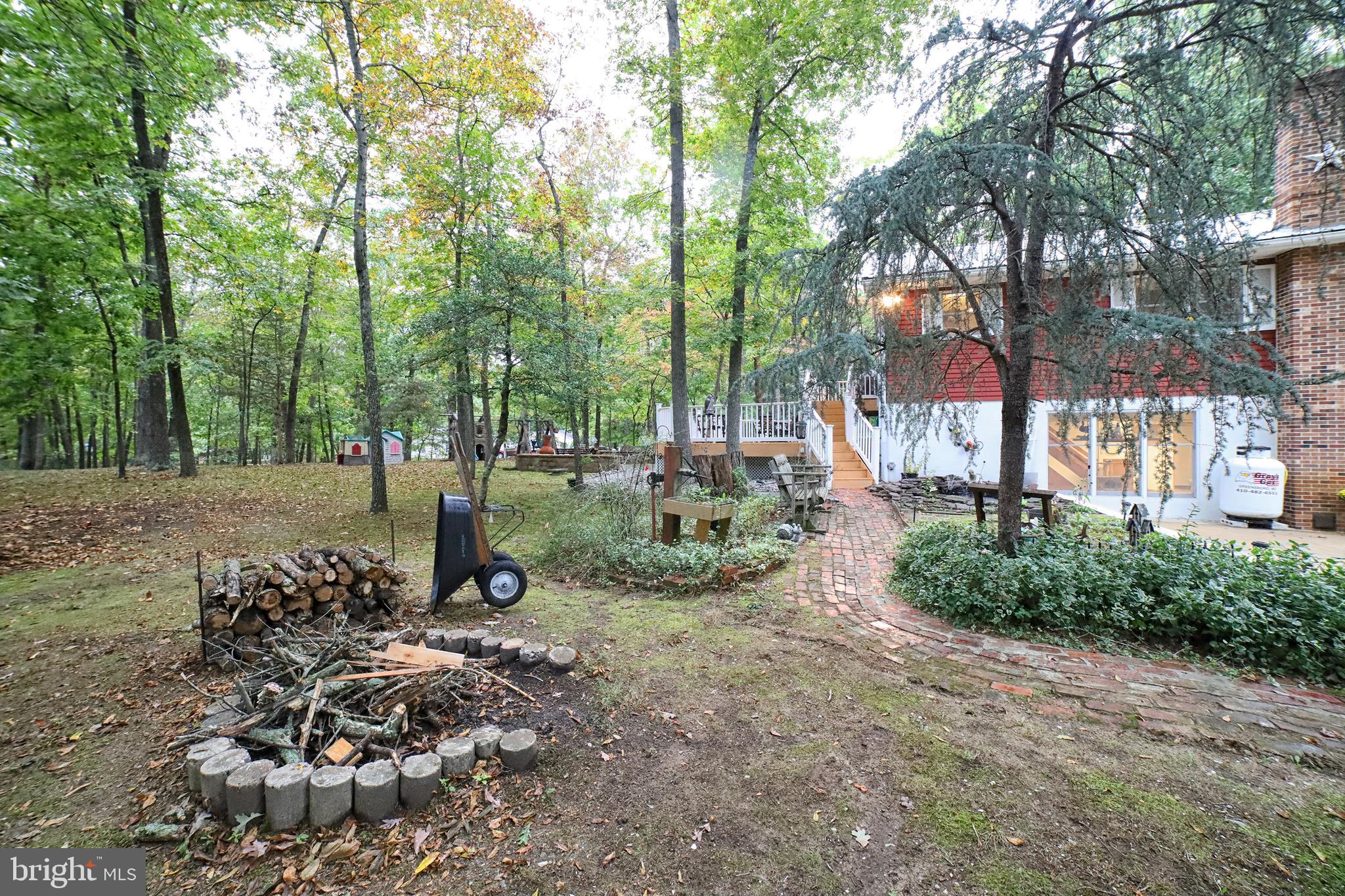 FOX GRAPE FARMS - Residential