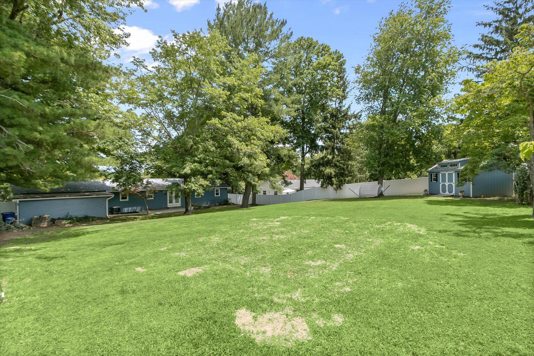 MAUCK FARM ESTATES - Residential