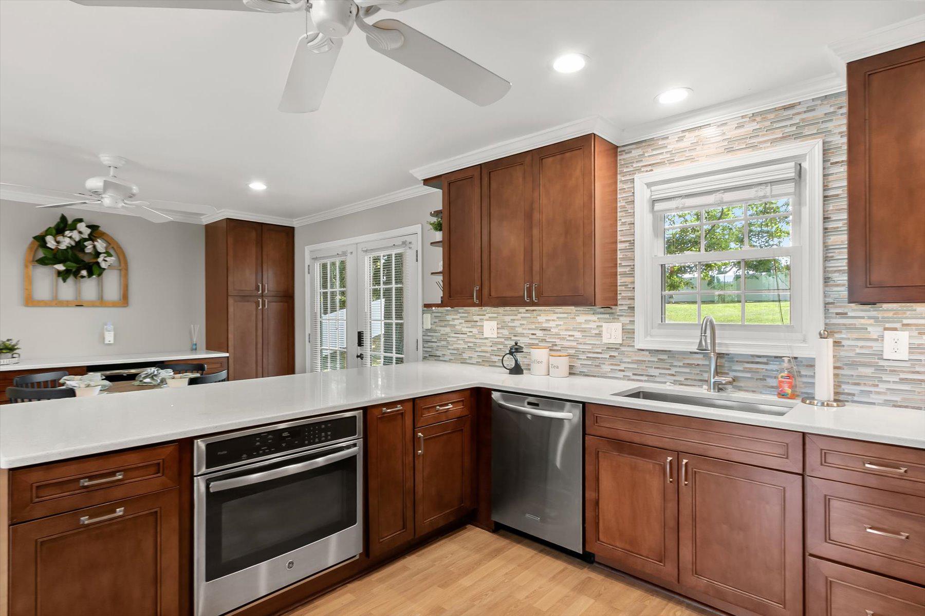 MAUCK FARM ESTATES - Residential