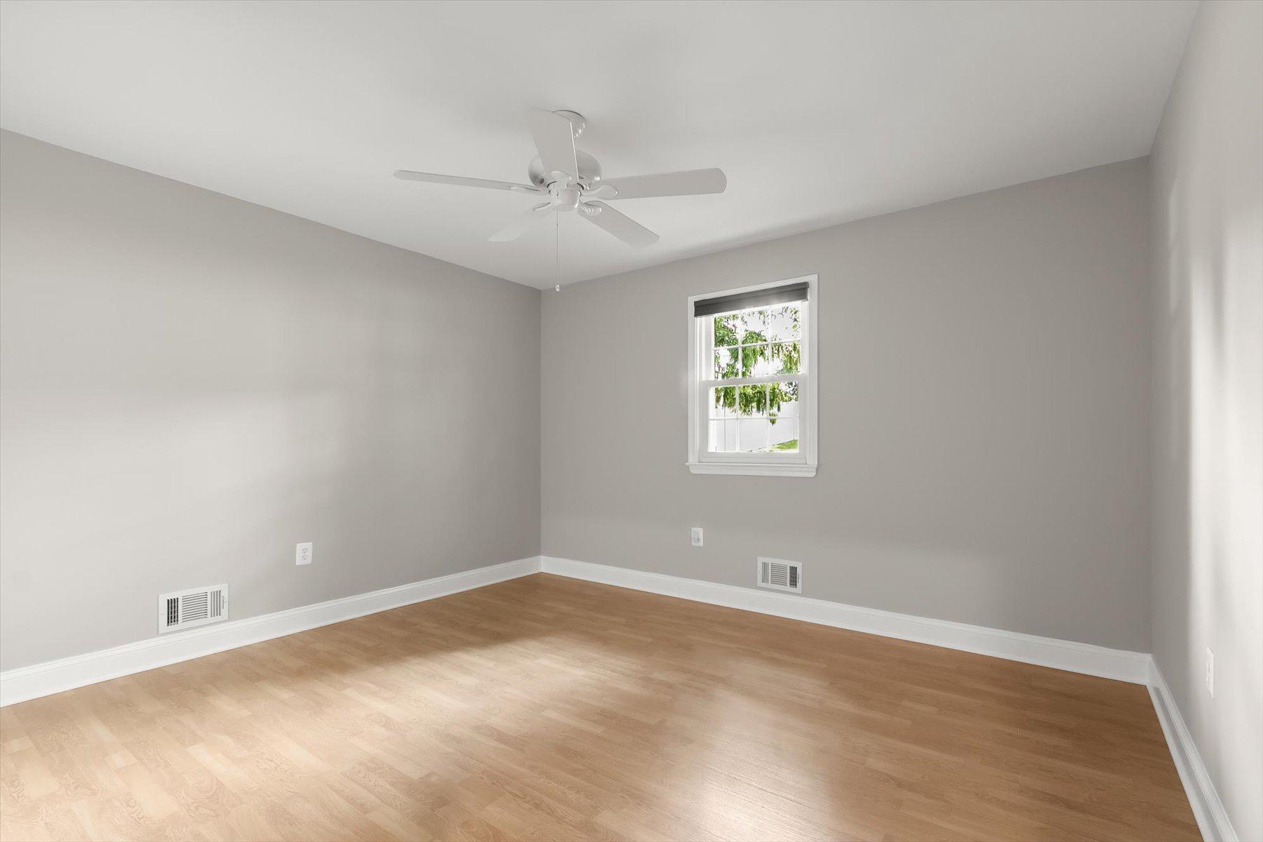 MAUCK FARM ESTATES - Residential