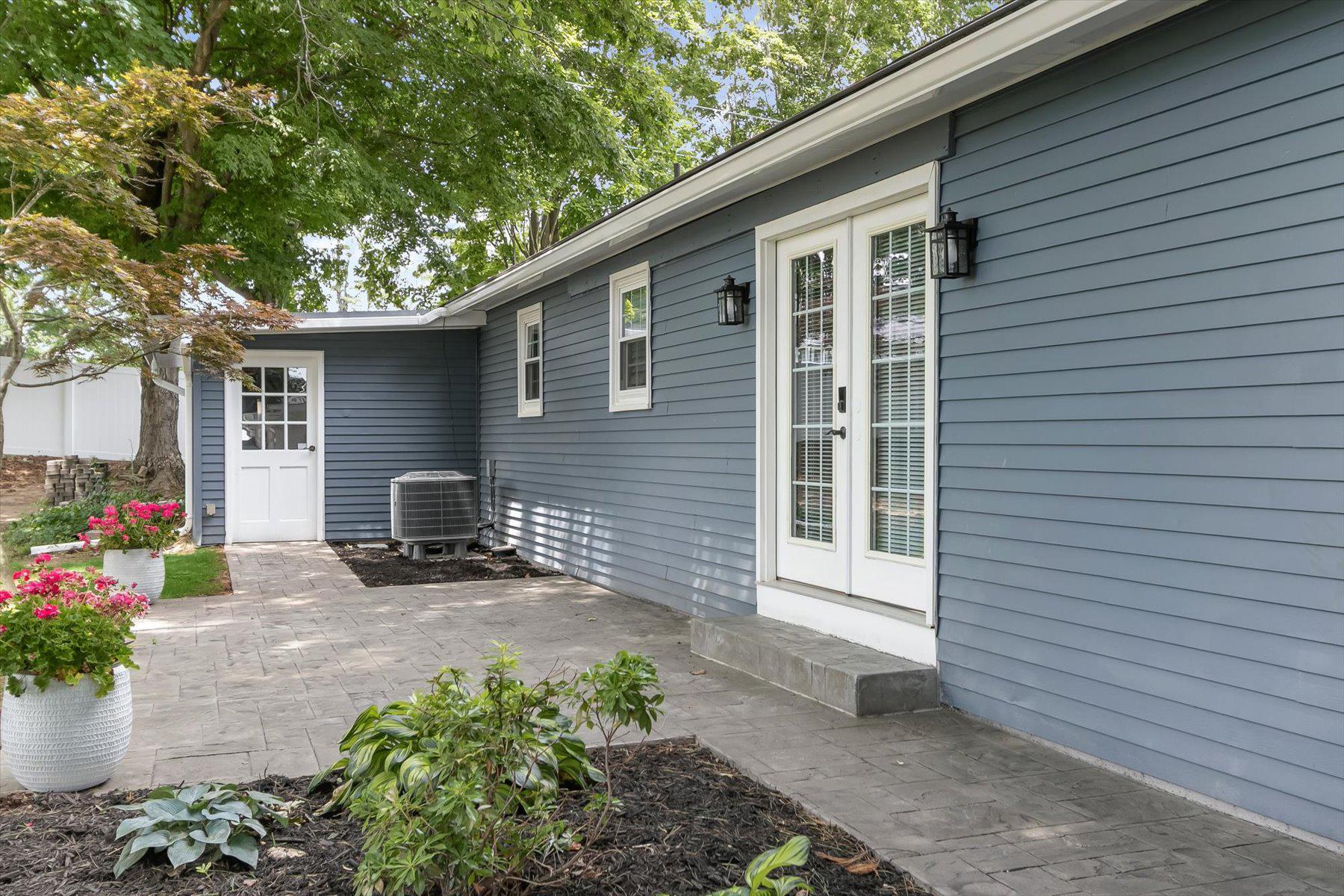 MAUCK FARM ESTATES - Residential