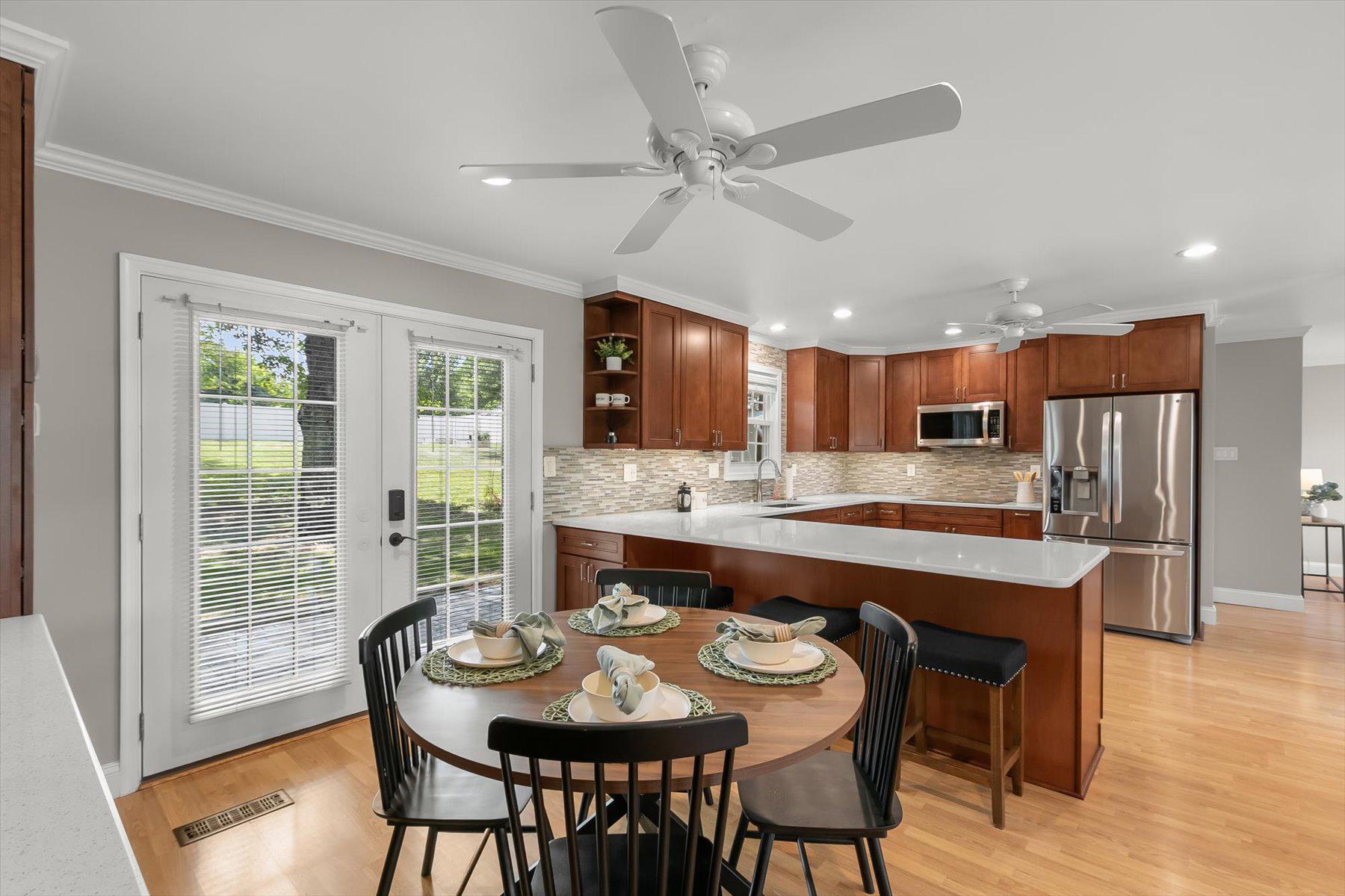 MAUCK FARM ESTATES - Residential