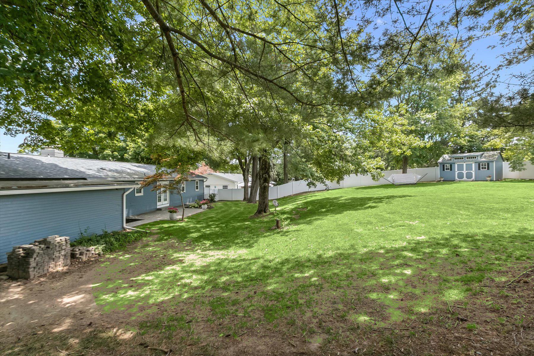 MAUCK FARM ESTATES - Residential