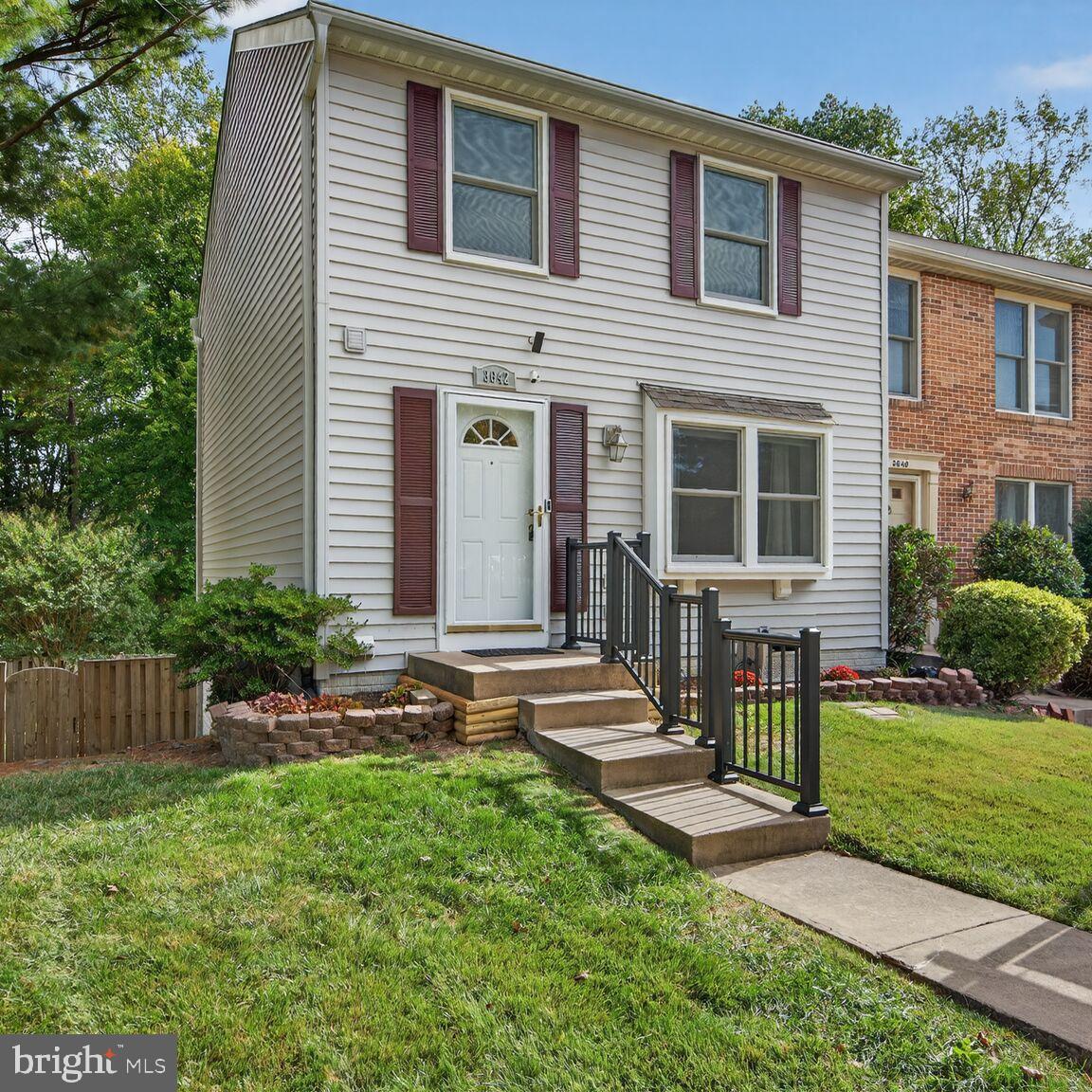 Come see this beautiful end unit townhome in Old Bridge Estates.  Spacious Living Room with Bay Window.  Formal Dining Room. Bright Kitchen.  Sliding Door off Formal Dining Room with nice deck overlooking woods.  Upper level with Primary with walk in closet.  Two additional bedrooms with another full bathroom.  Walk out level basement with large fenced backyard.  Half bath and Laundry with storage.  Don't miss this gem.