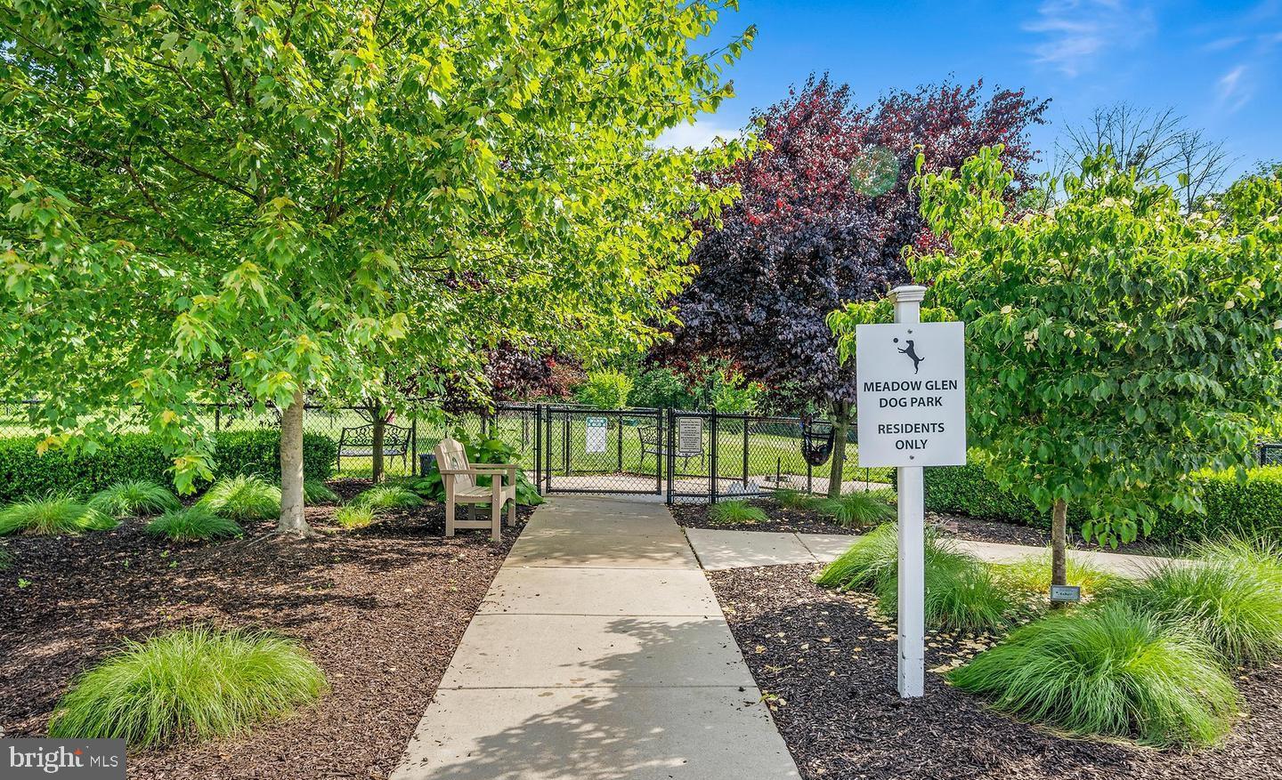 MEADOW GLEN - Residential