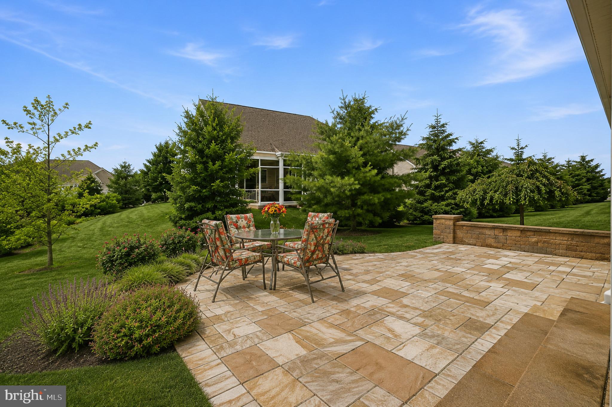 MEADOW GLEN - Residential