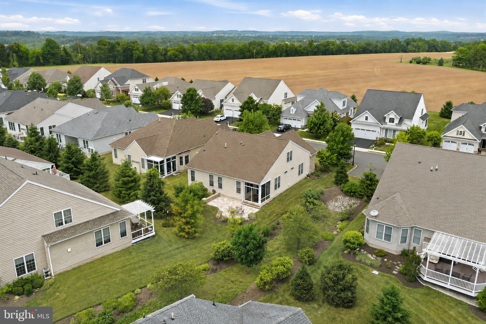 MEADOW GLEN - Residential