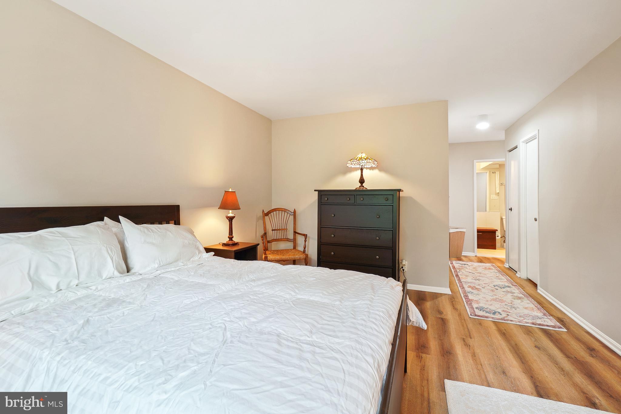MONTEBELLO - Residential