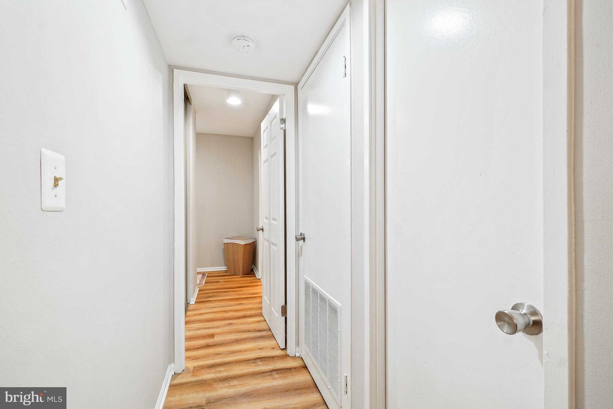 MONTEBELLO - Residential