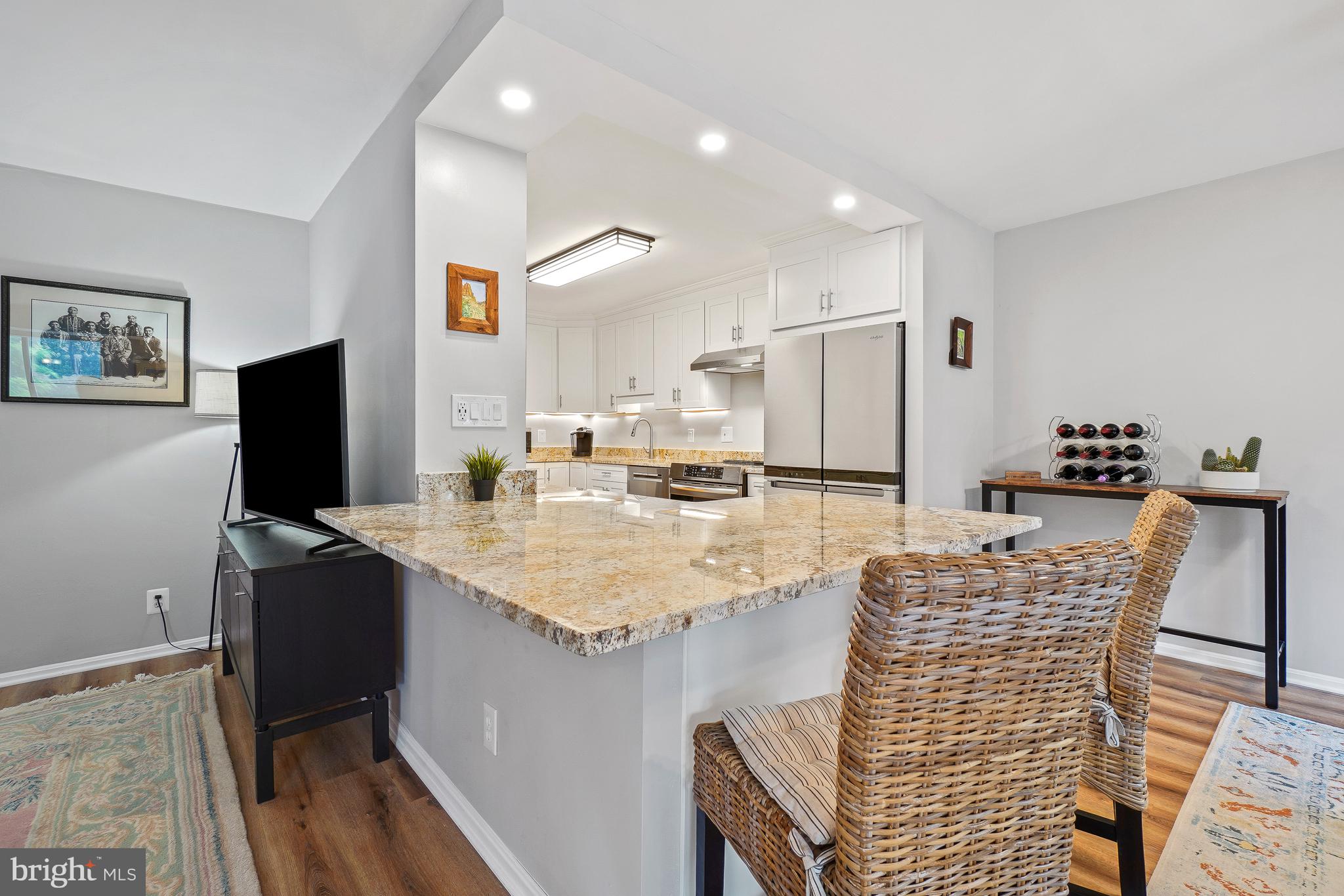 MONTEBELLO - Residential