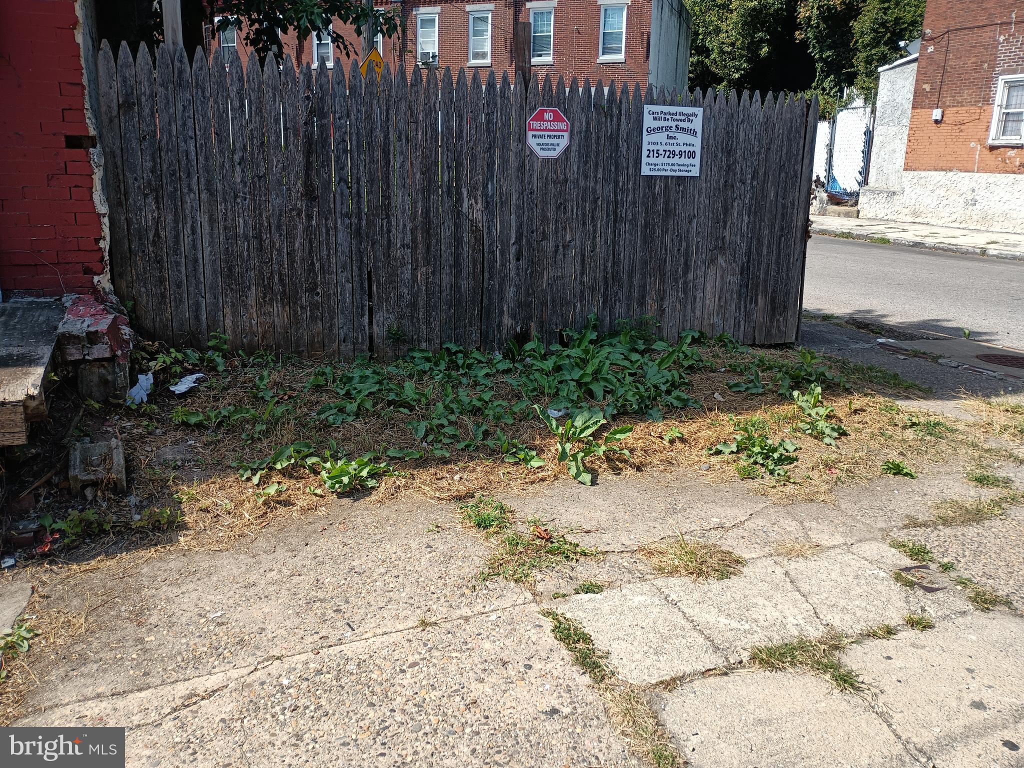 Great buildable lot in the middle of desirable Germantown area of Philadelphia