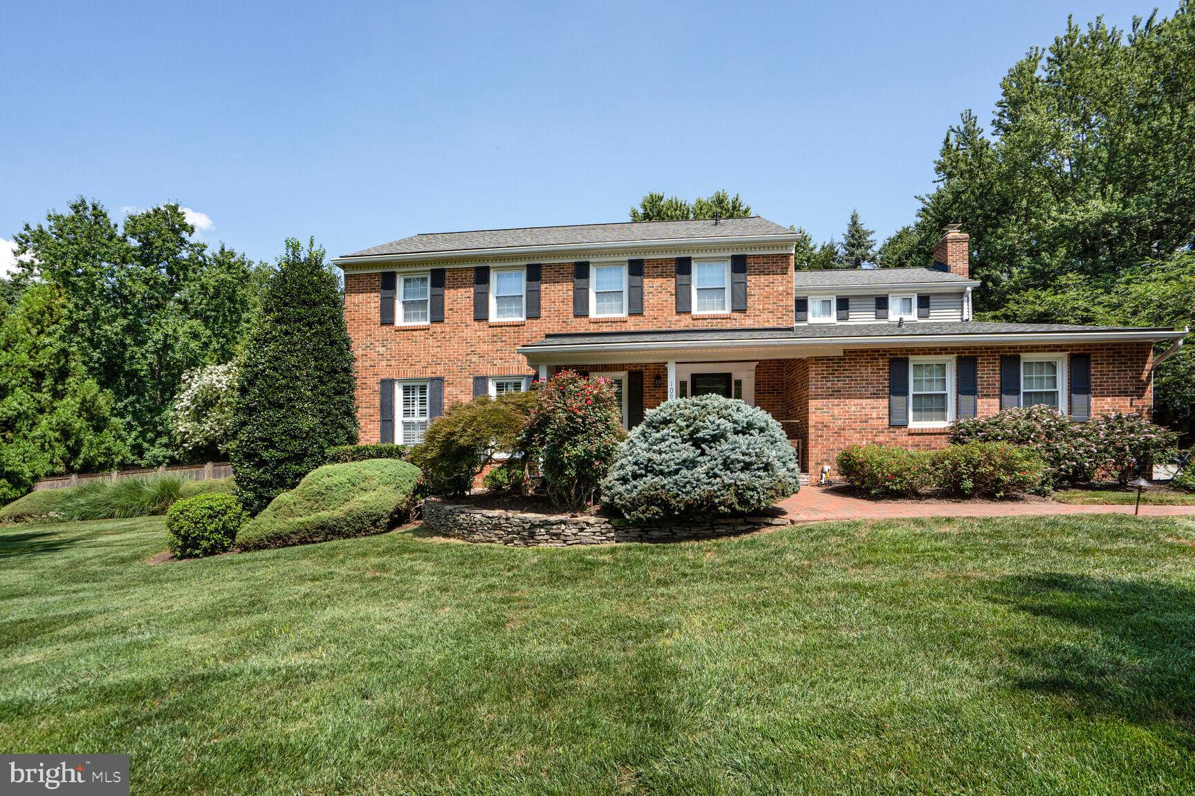 EQUESTRIAN PARK - Residential