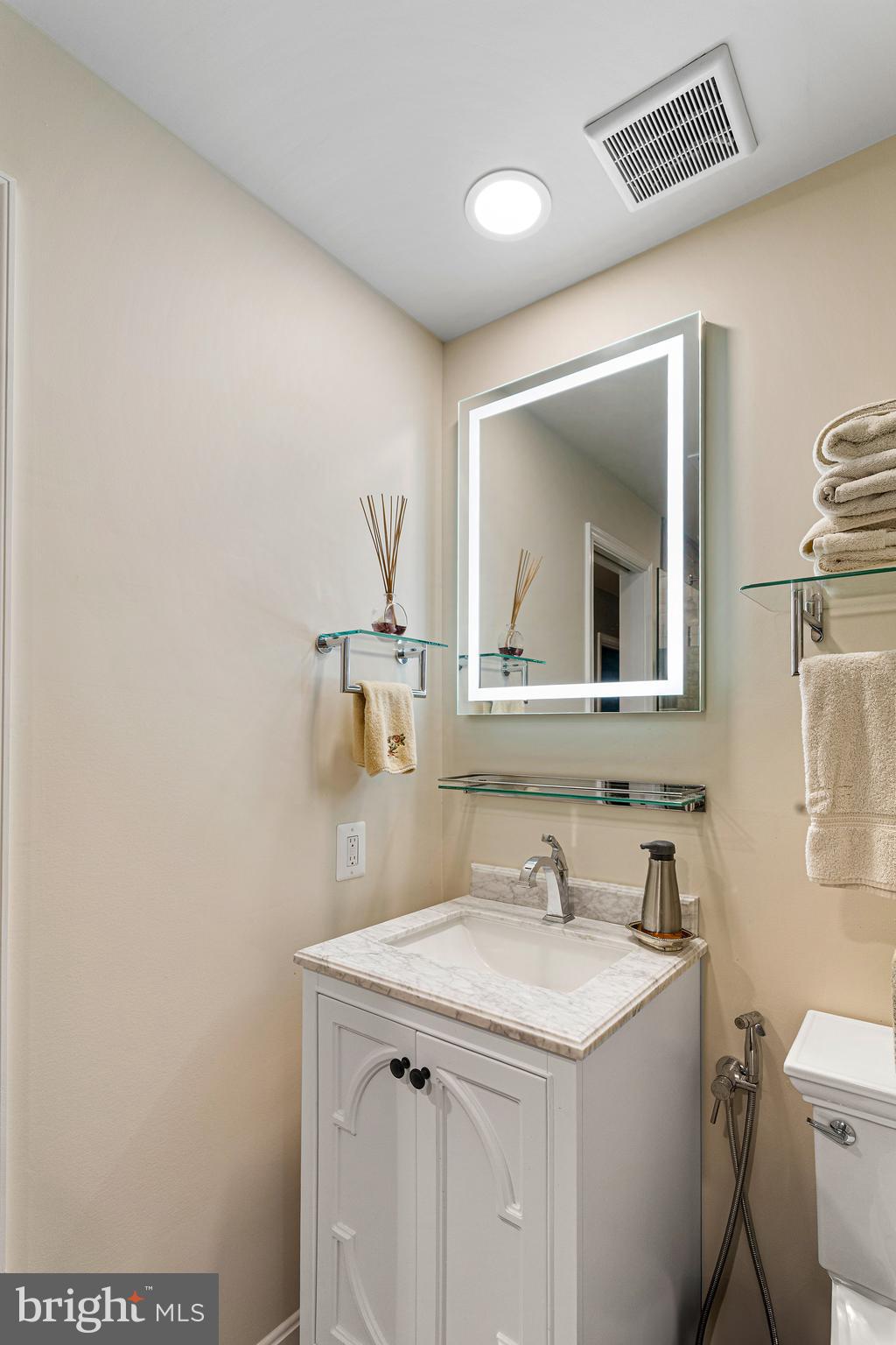 EQUESTRIAN PARK - Residential