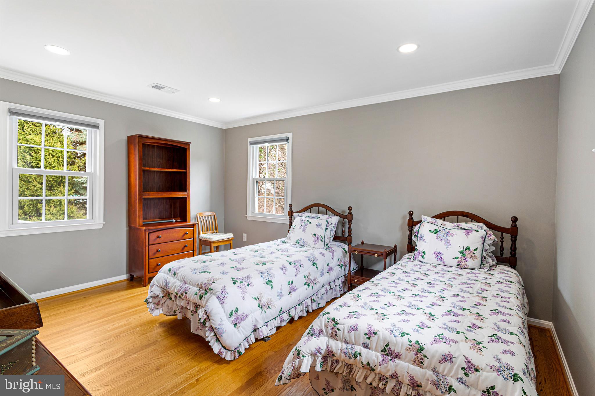 EQUESTRIAN PARK - Residential