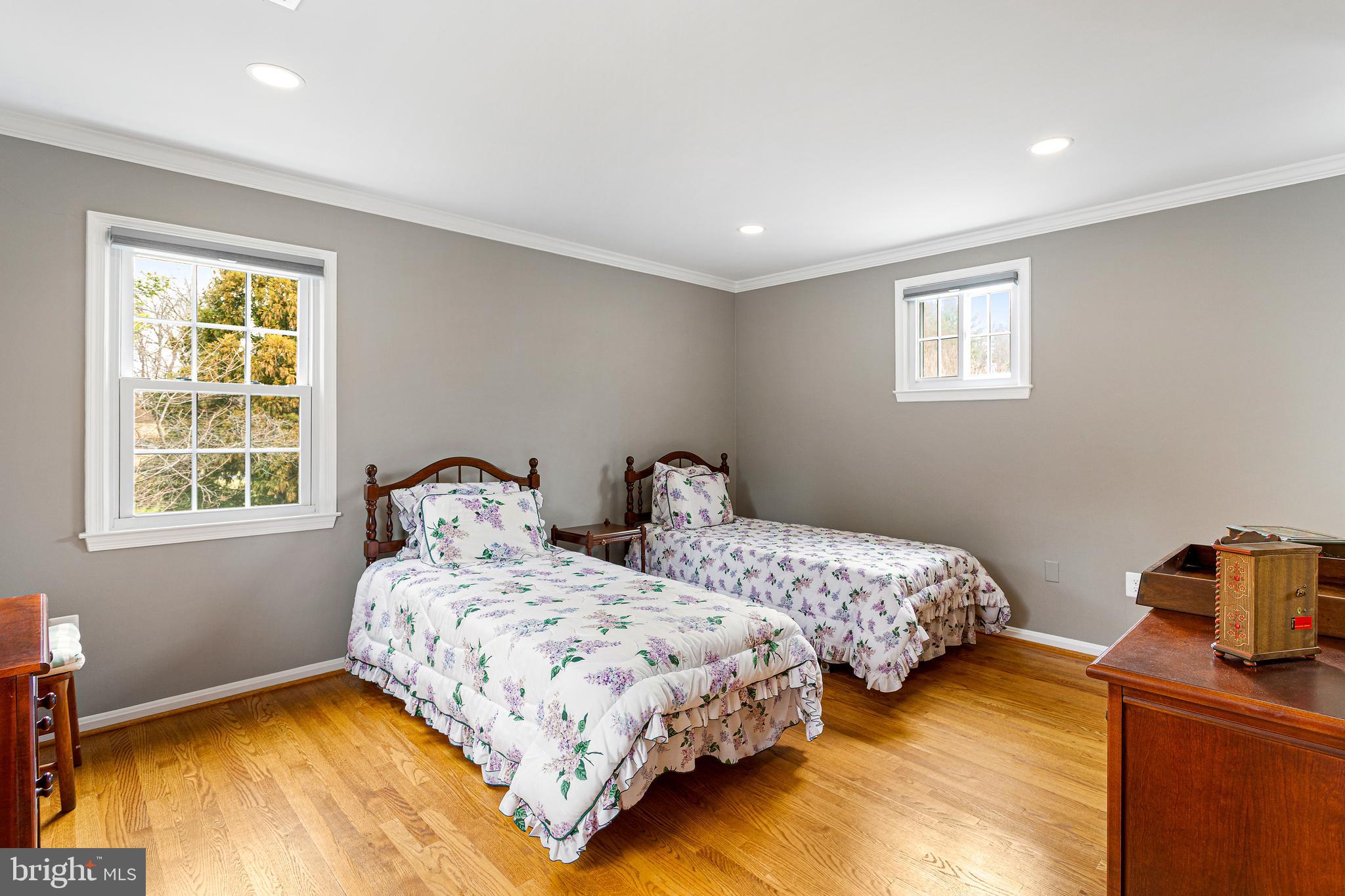 EQUESTRIAN PARK - Residential