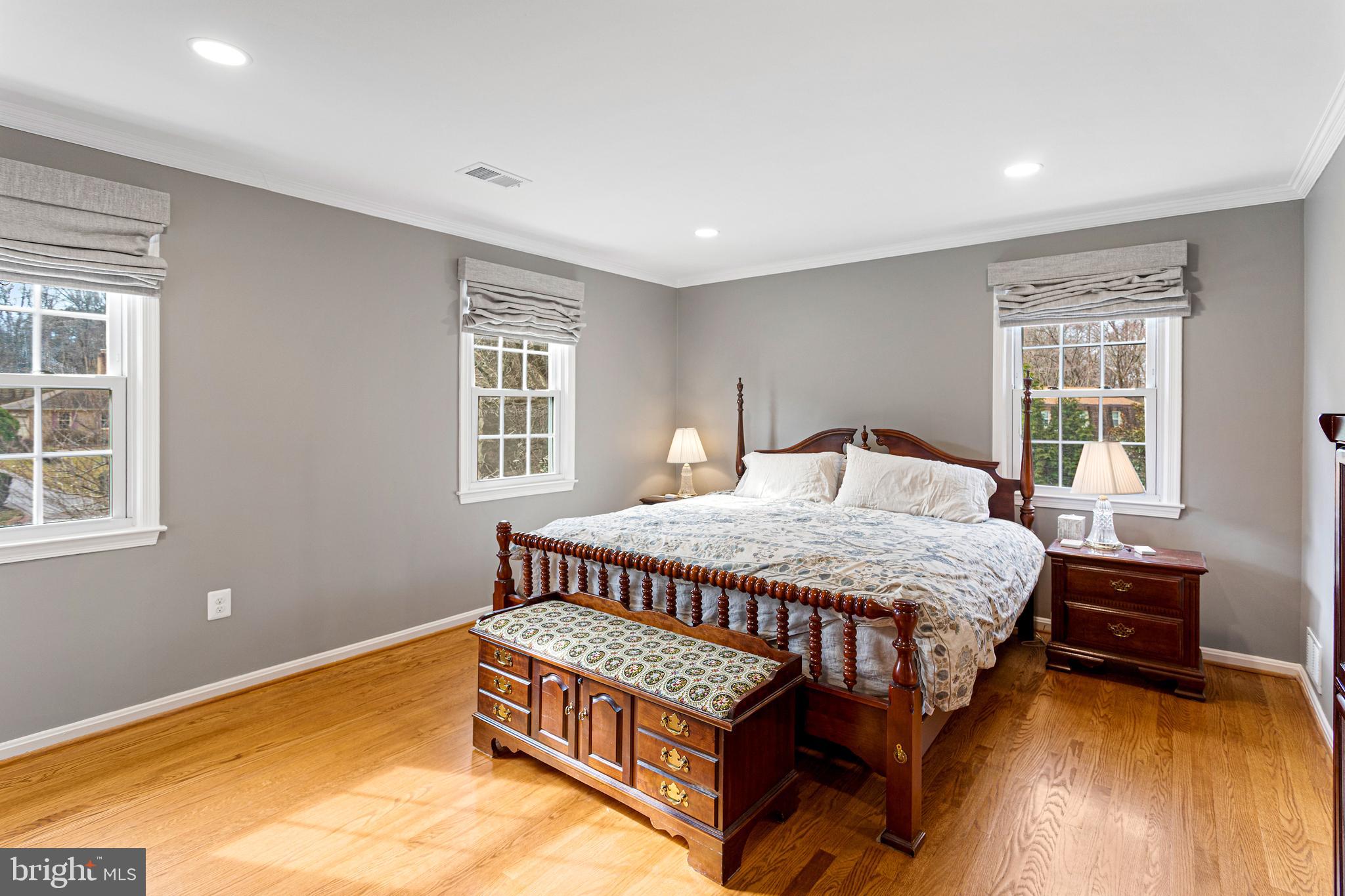 EQUESTRIAN PARK - Residential