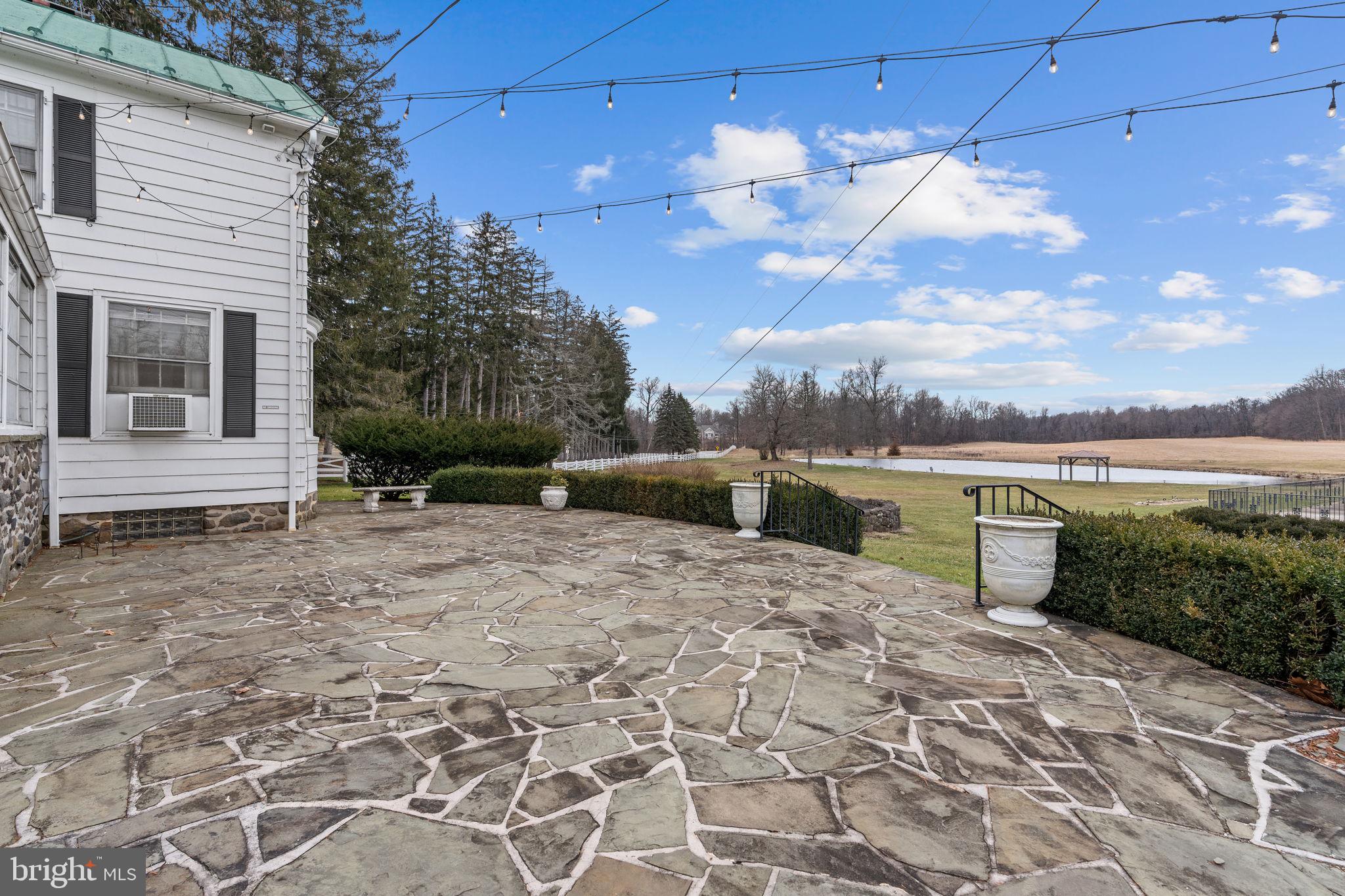 LEWISBERRY - Residential