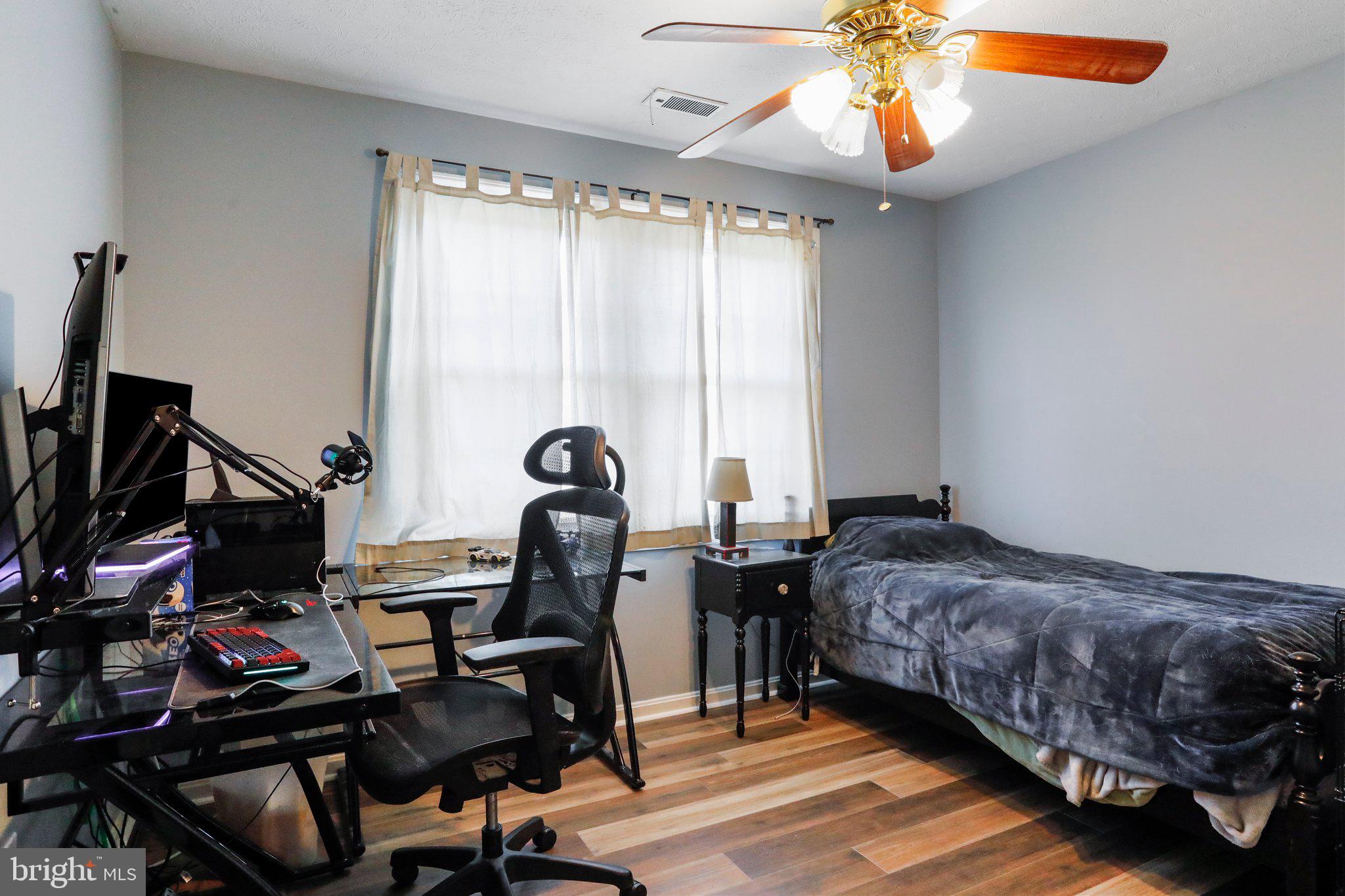PINELAND PARK - Residential