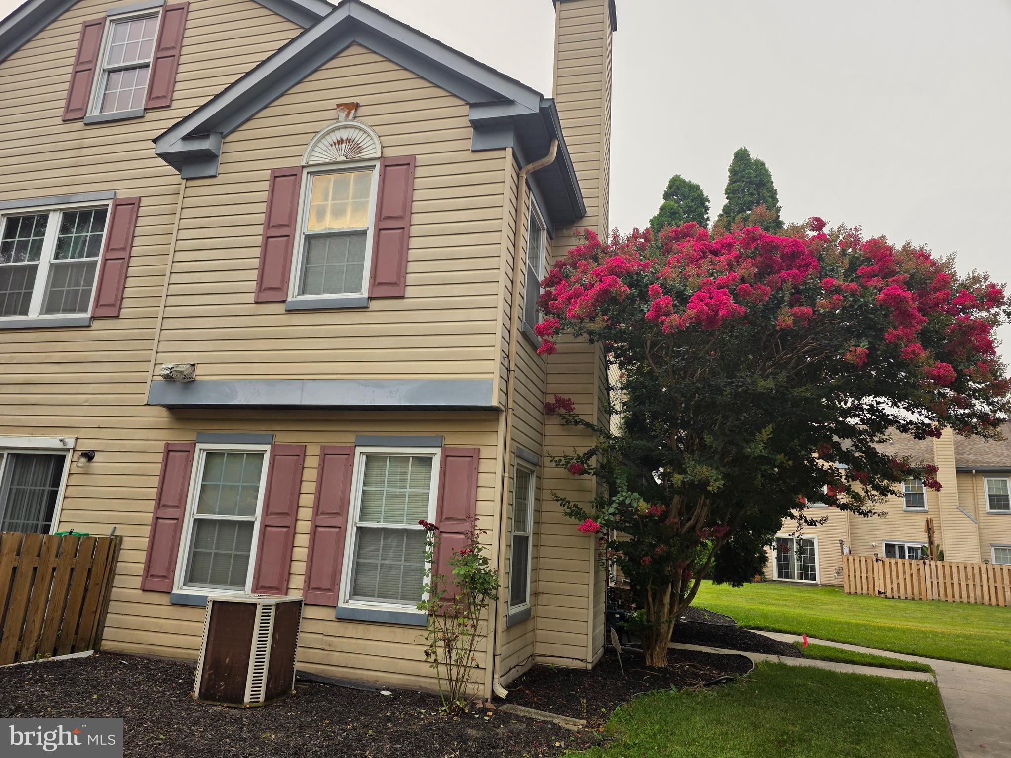 Investor alert! Opportunity knocks in the sought-after Stonebridge community! Priced aggressively, this 3-bedroom, 2.5-bath, three-story townhome is ready for its next owner to bring their vision to life. While the property needs repairs and updating, it offers incredible potential for an owner-occupant looking to build instant sweat equity or an investor searching for their next project. A newer roof, installed within the last few years, provides added value and peace of mind. The spacious three-level floor plan offers flexible living space and a layout that's well worth the investment. Conveniently located near major highways, shopping, restaurants, and local amenities. Don't miss this chance to secure a great value in today's market—schedule your tour before it's gone! Property is being sold as-is.

Highest and best due by 8 PM 7/21!!!!!!