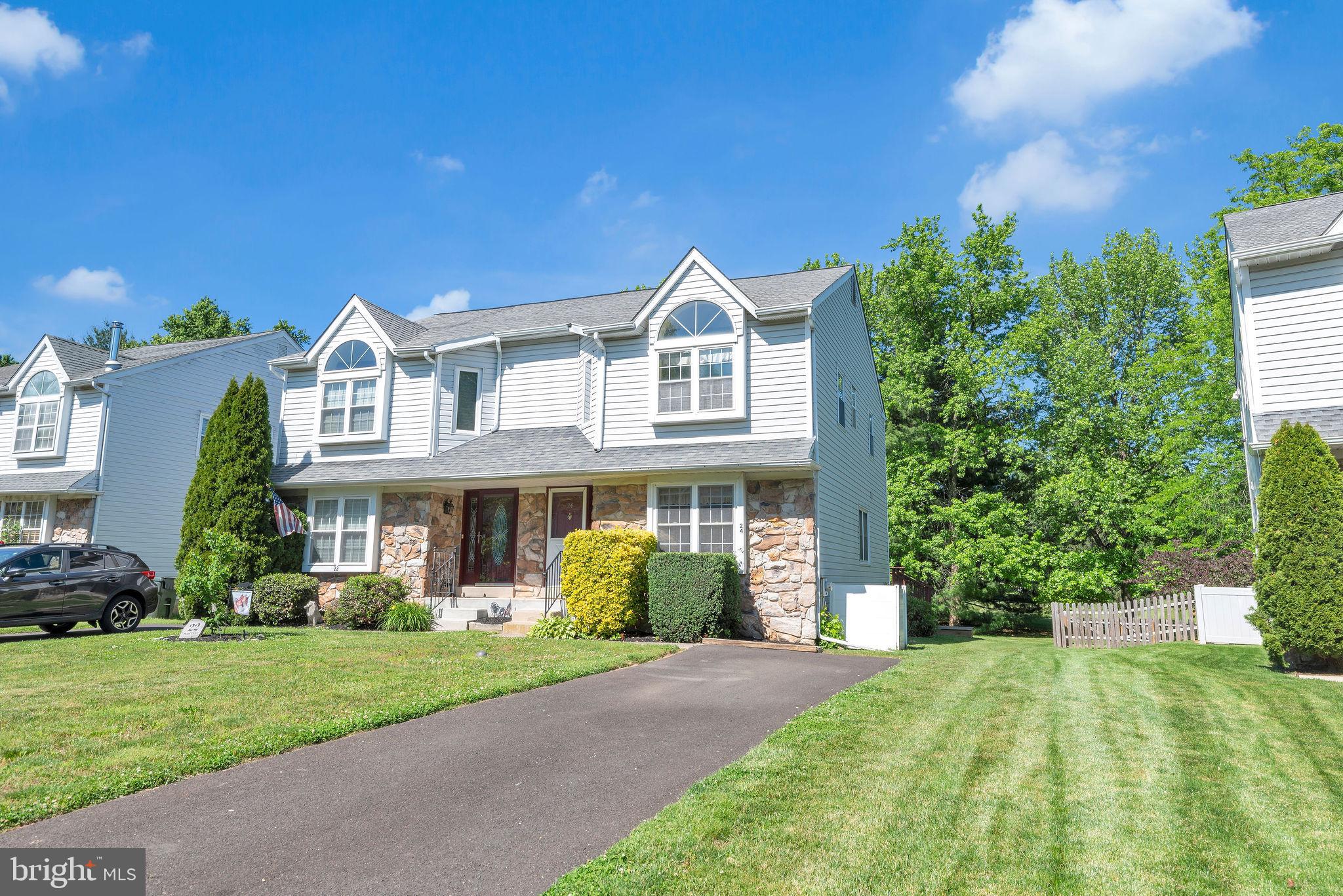 SANDY RIDGE TWINS - Residential