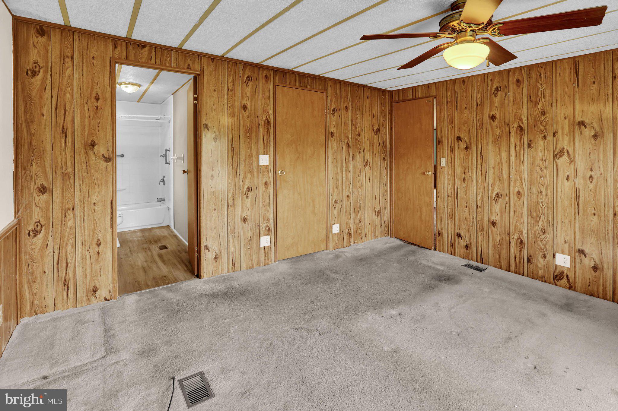 PALM CITY PARK - Residential