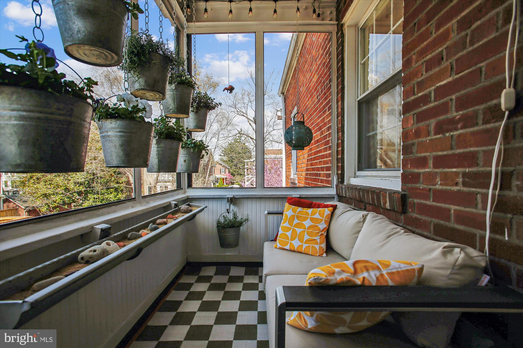 ROSEMONT - Residential