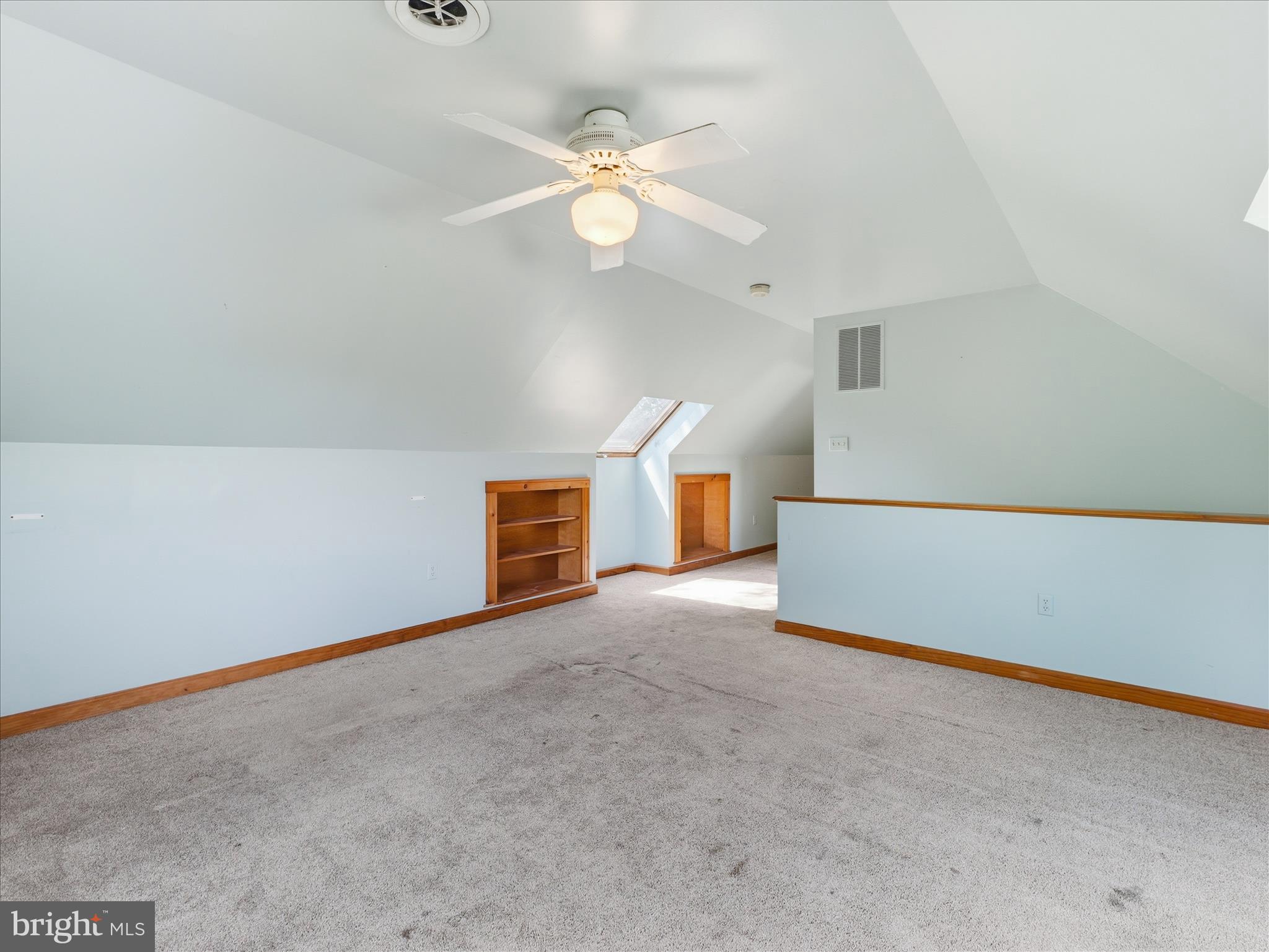 WAGAMANS GLENN - Residential