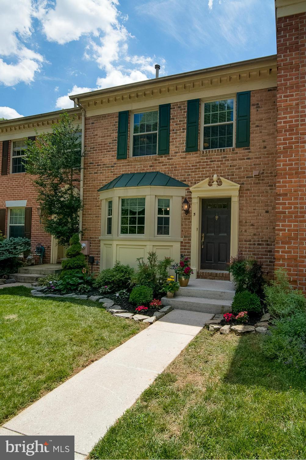 LOVETON FARMS - Residential