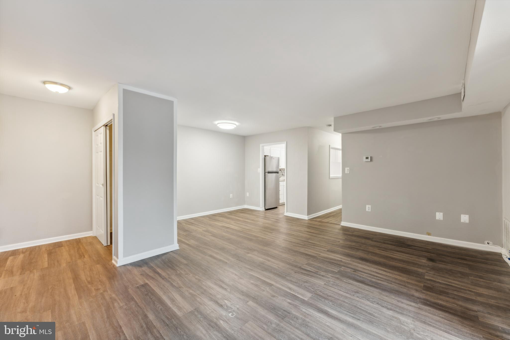 FAIRFAX WEST CONDOS - Residential Lease