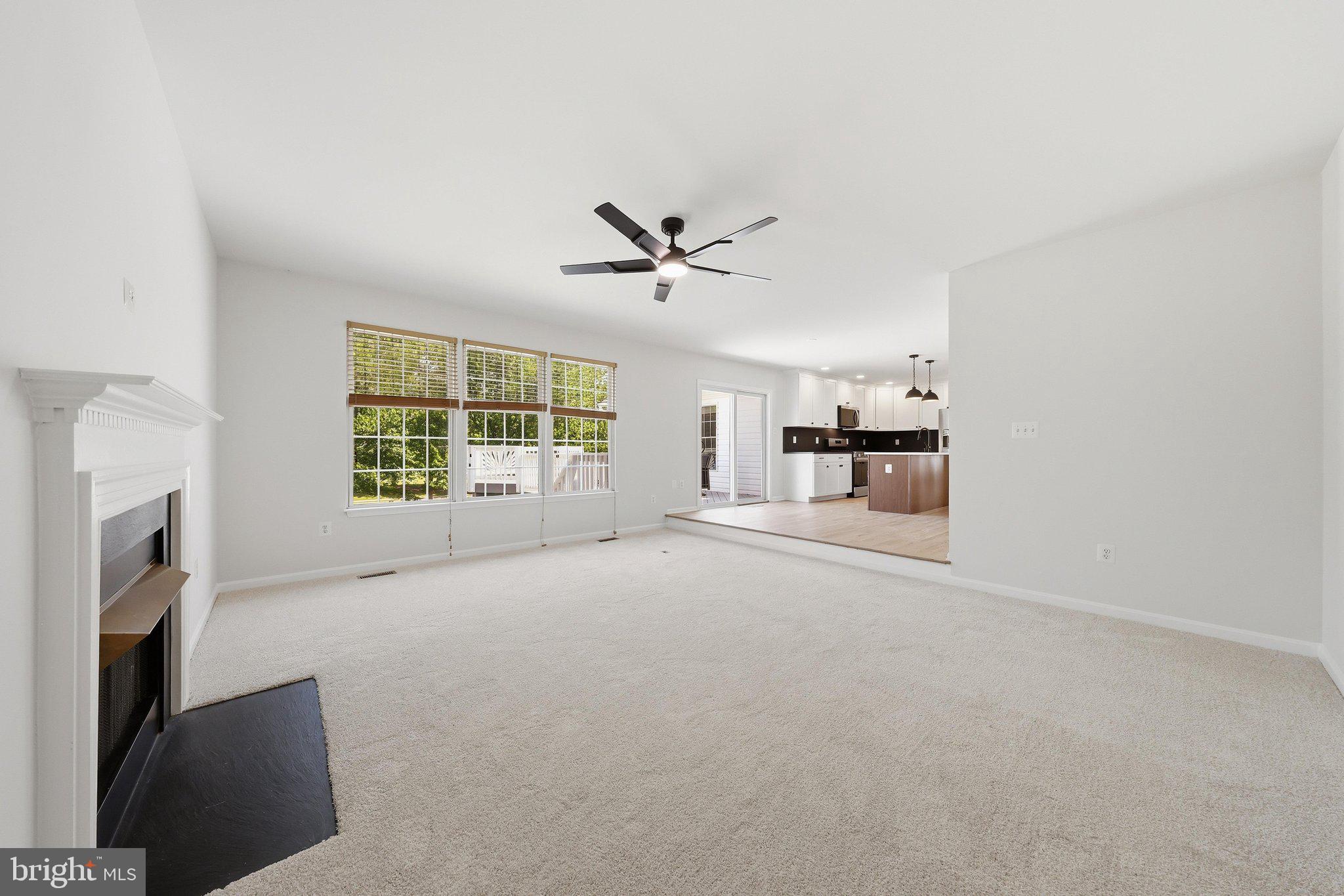 NORTH CROSSING - Residential