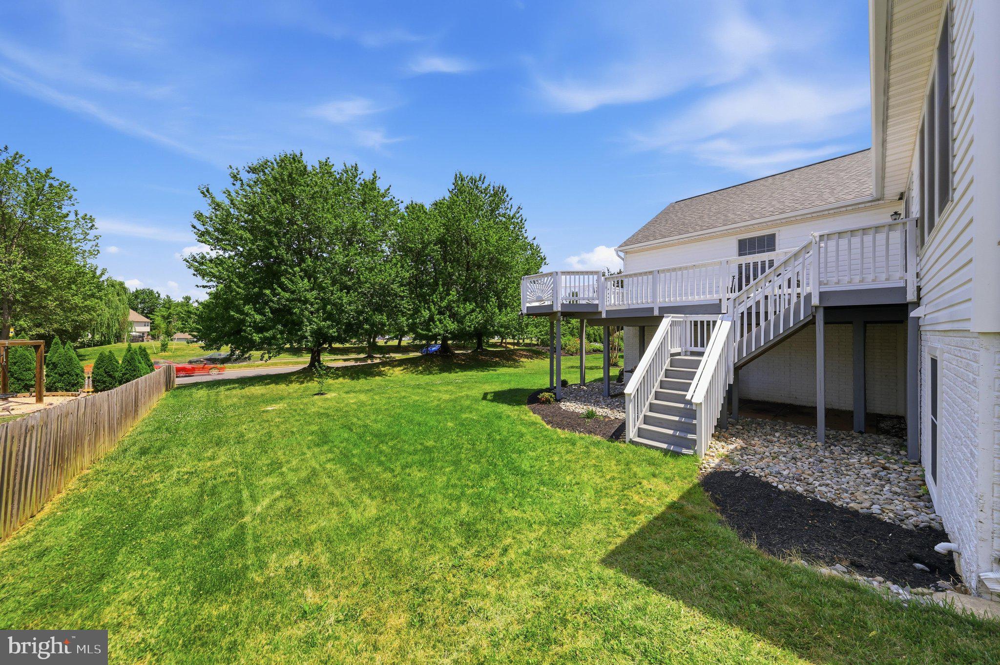 NORTH CROSSING - Residential