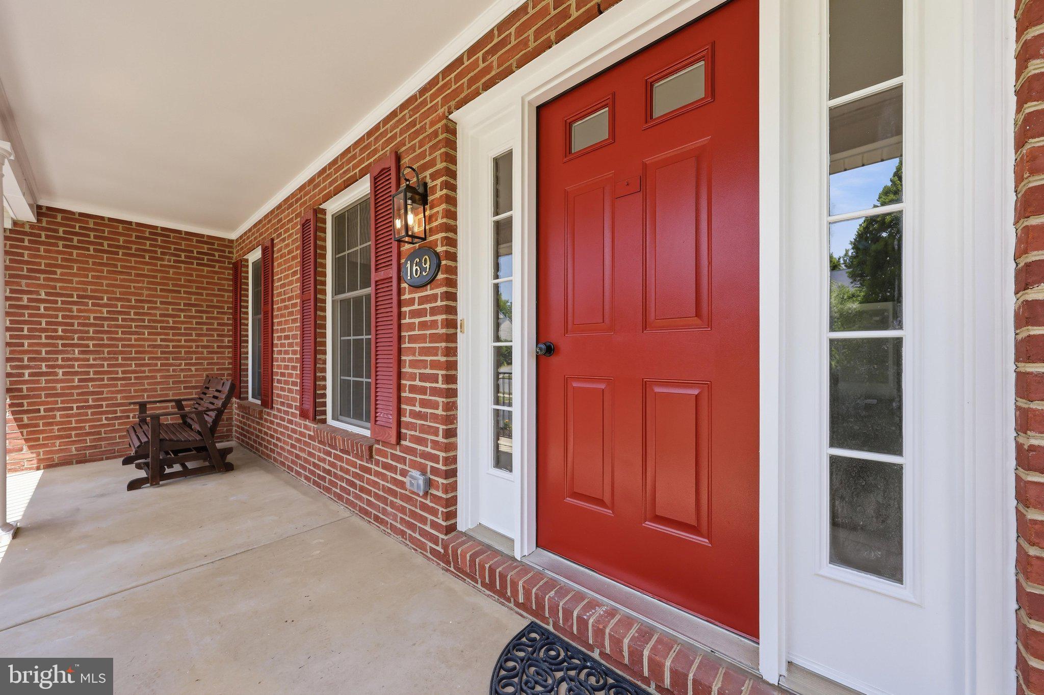 NORTH CROSSING - Residential