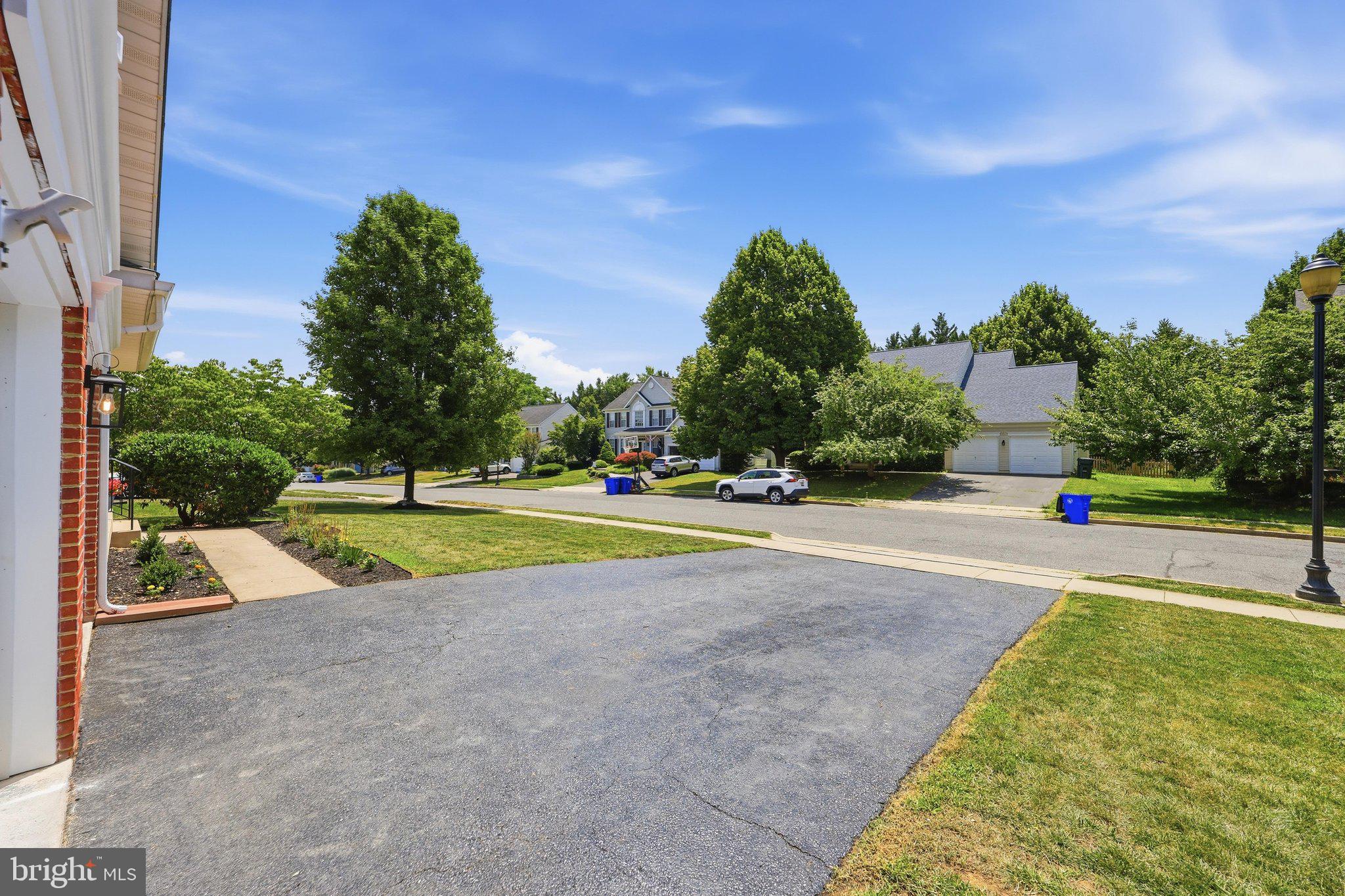 NORTH CROSSING - Residential