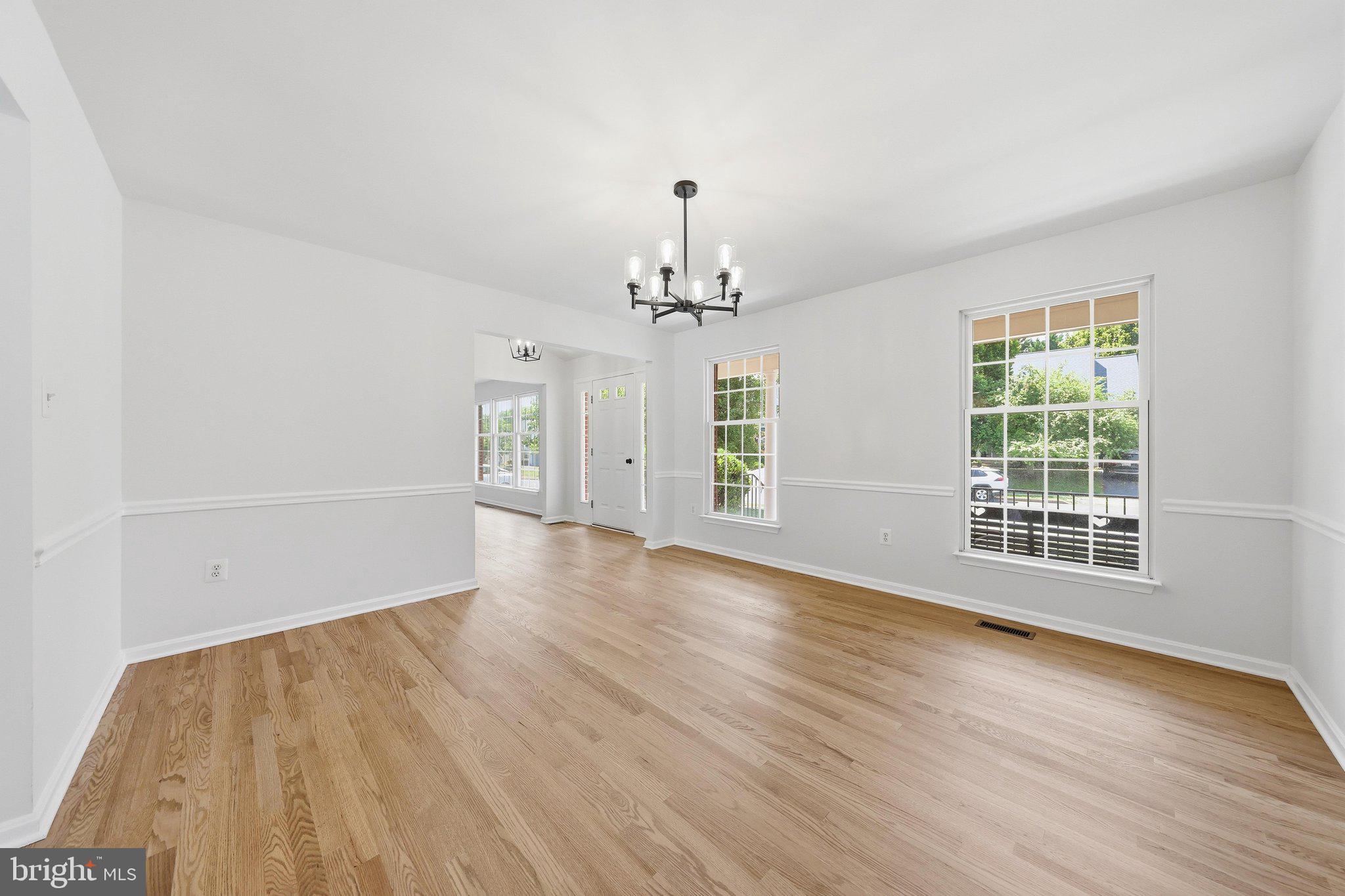 NORTH CROSSING - Residential