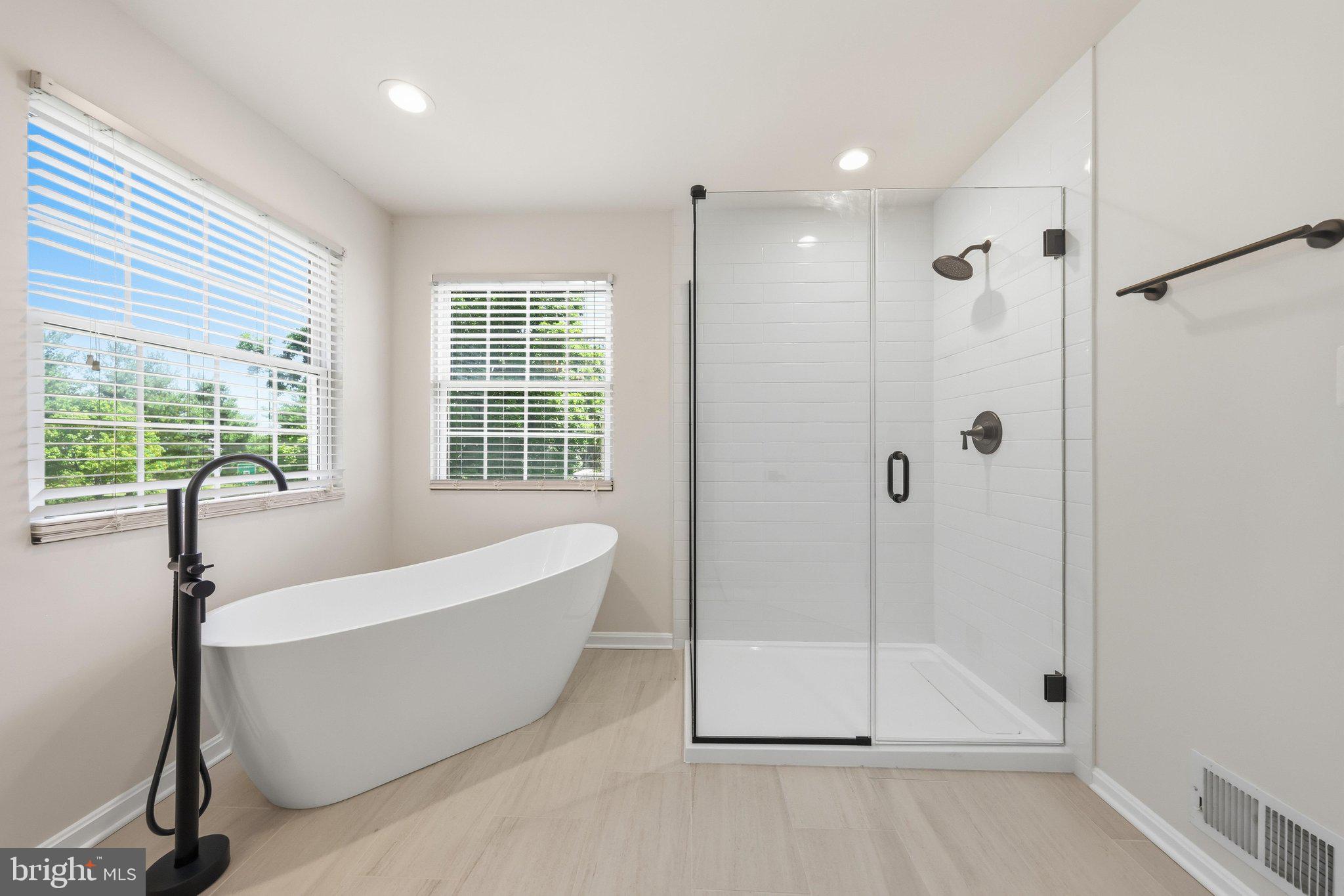NORTH CROSSING - Residential