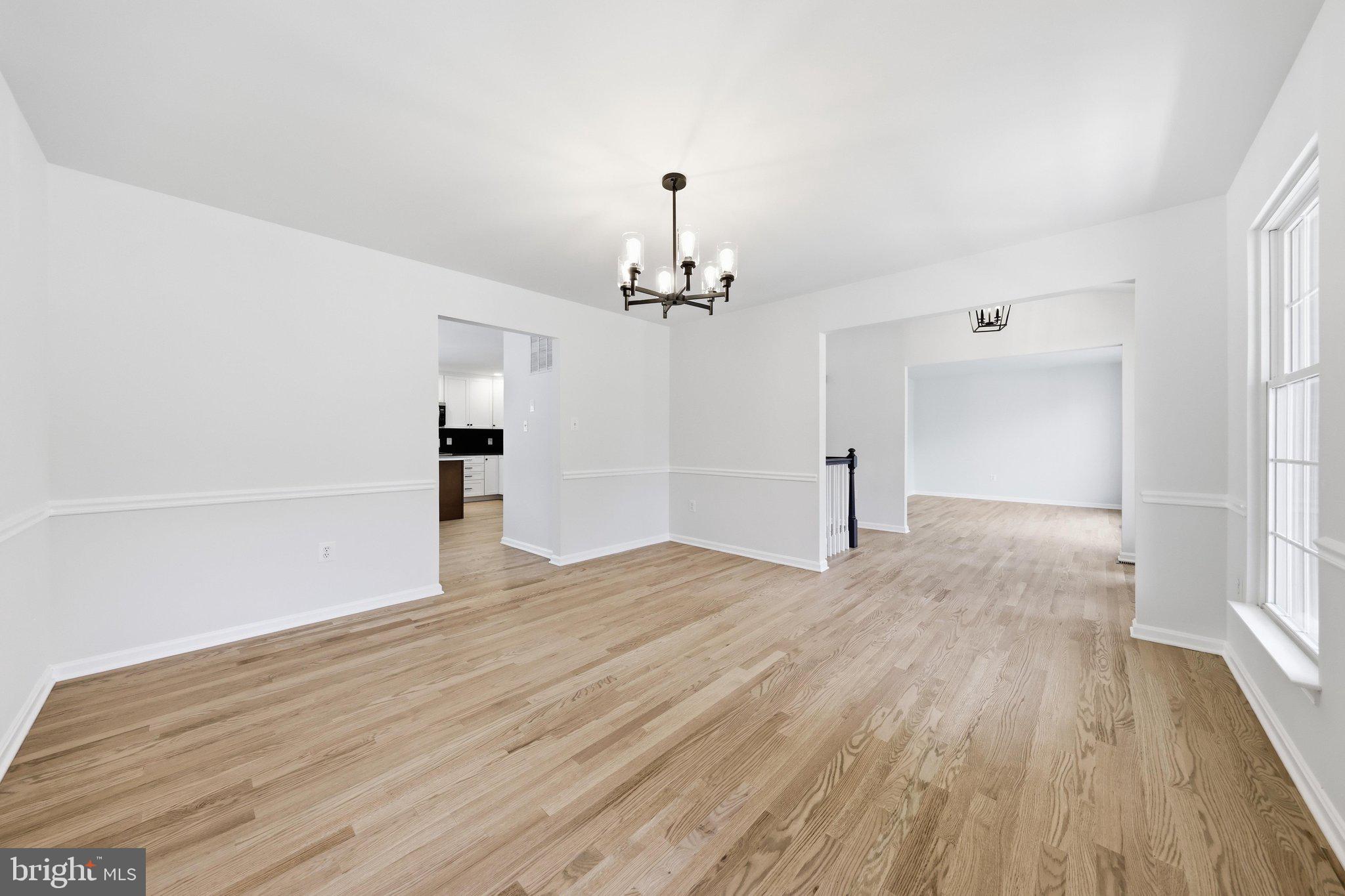 NORTH CROSSING - Residential