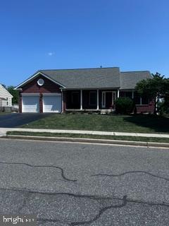 NORTH CROSSING - Residential