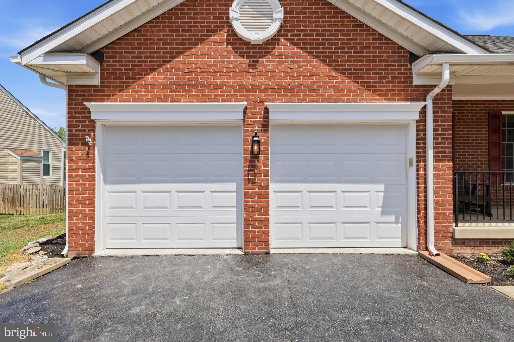 NORTH CROSSING - Residential