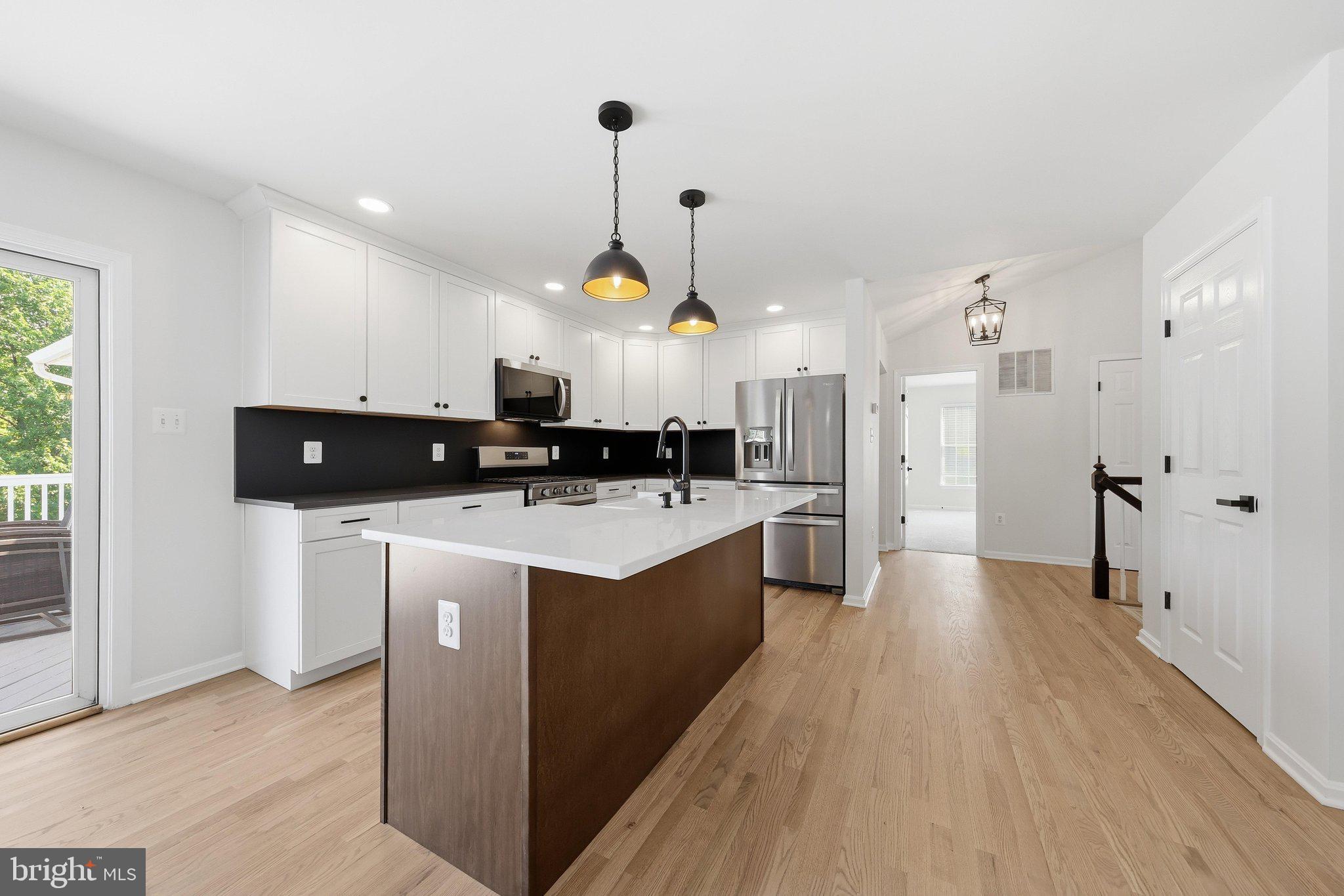 NORTH CROSSING - Residential