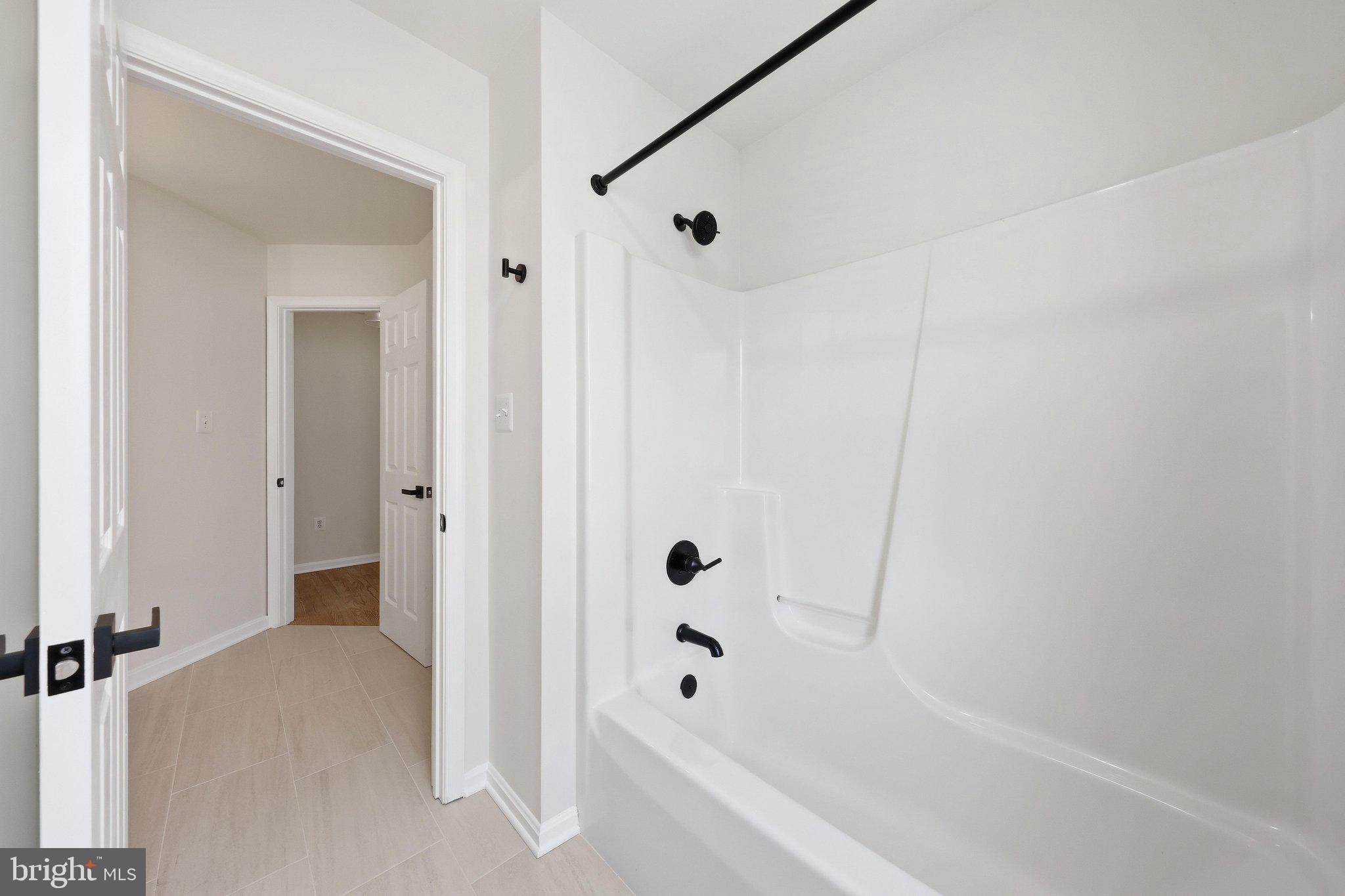 NORTH CROSSING - Residential