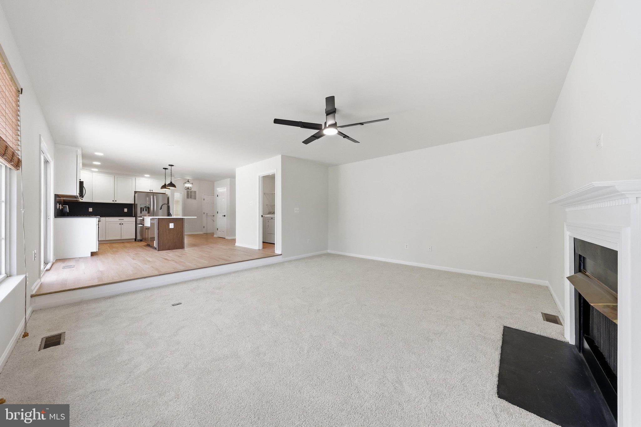NORTH CROSSING - Residential