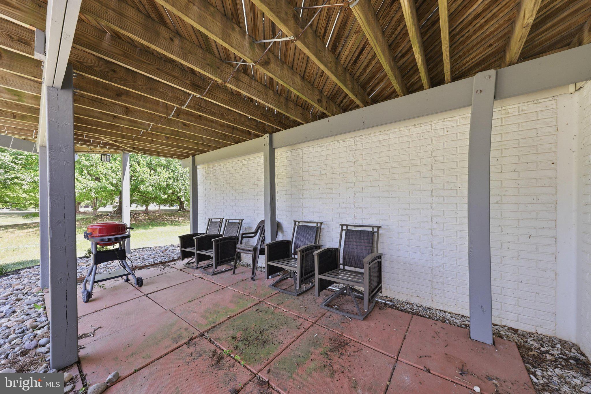 NORTH CROSSING - Residential