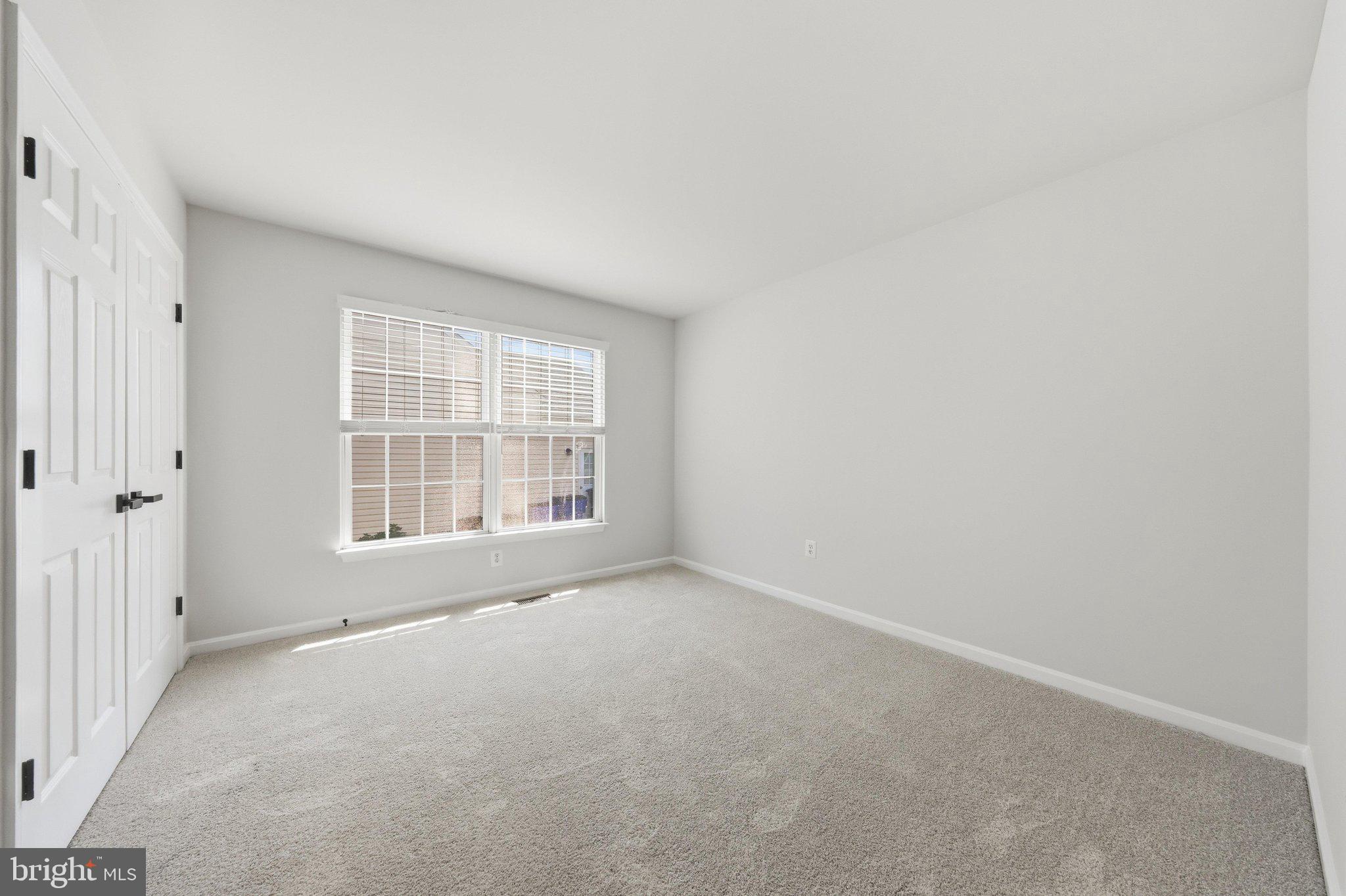 NORTH CROSSING - Residential