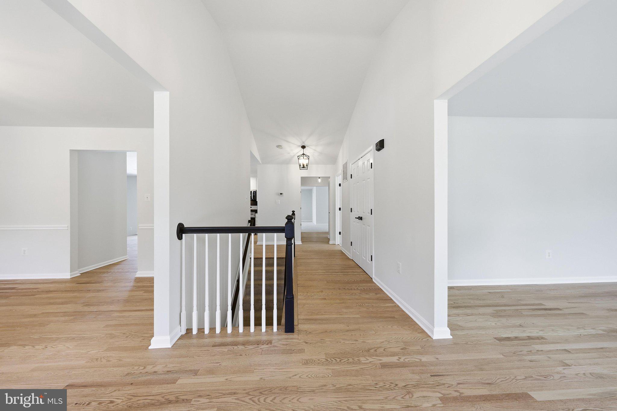 NORTH CROSSING - Residential