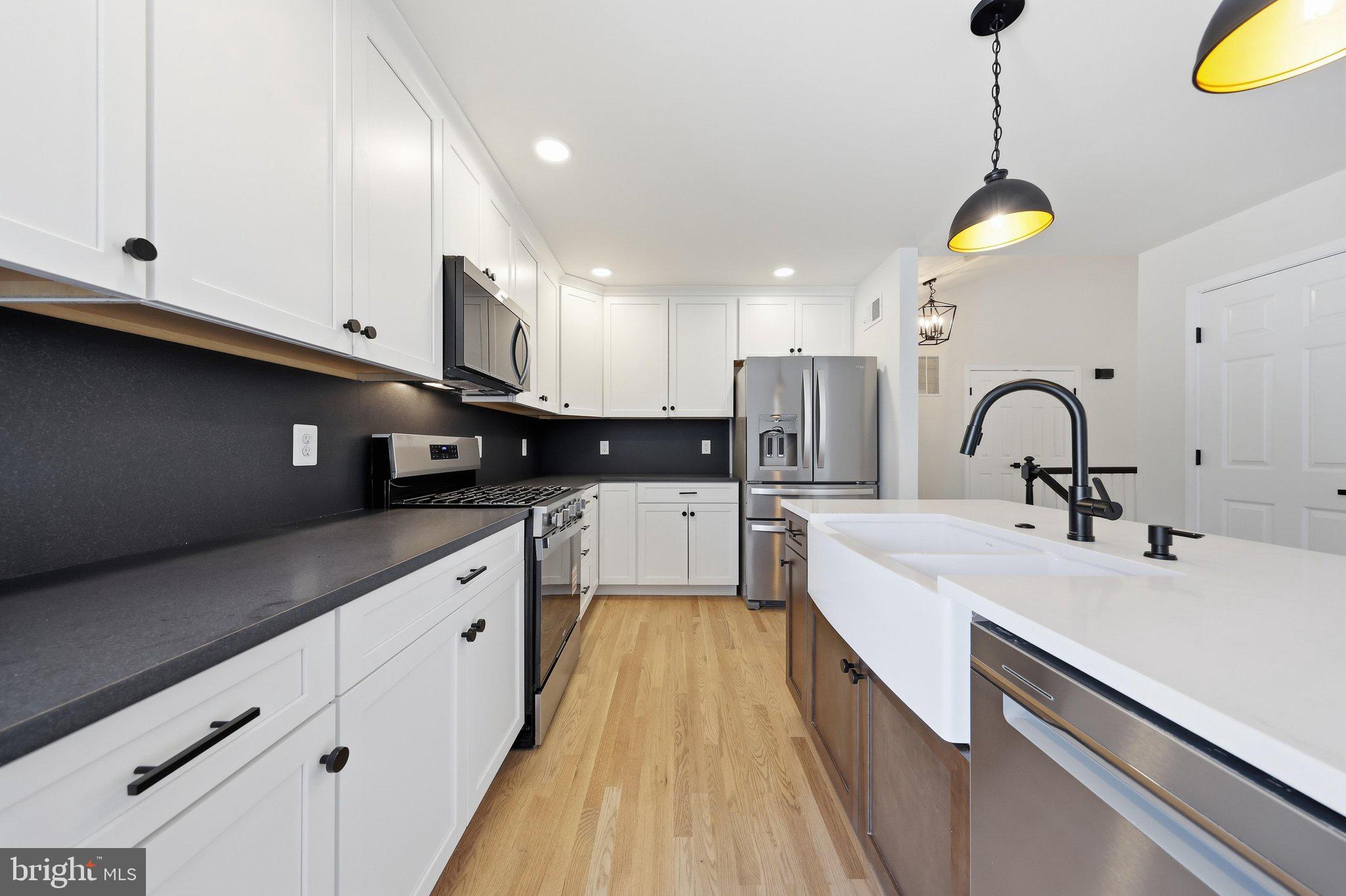 NORTH CROSSING - Residential