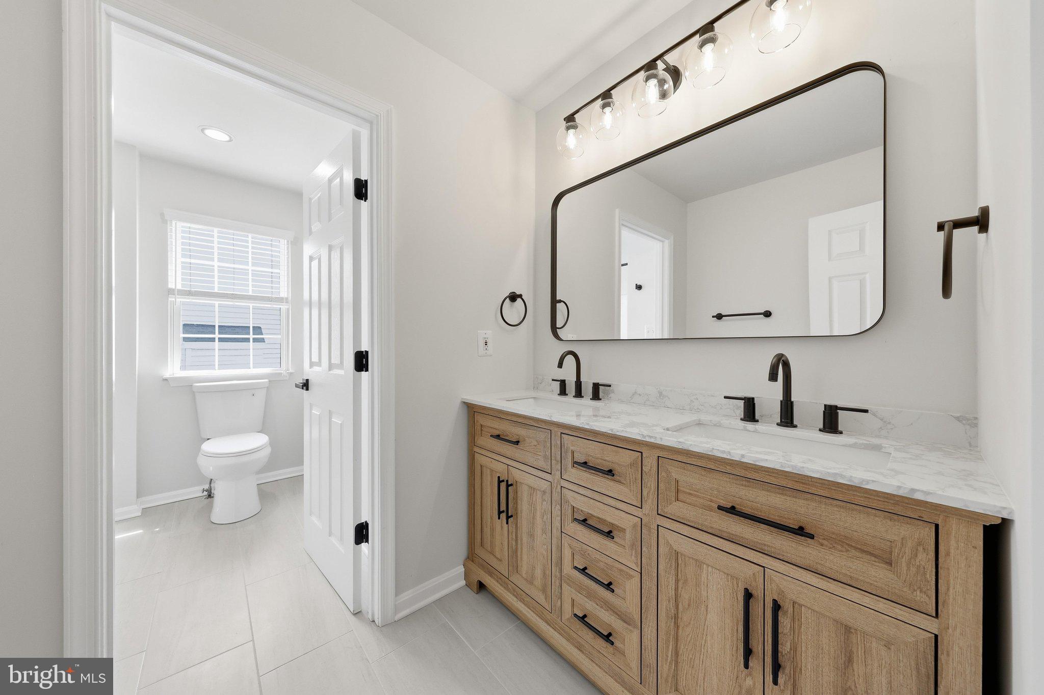 NORTH CROSSING - Residential