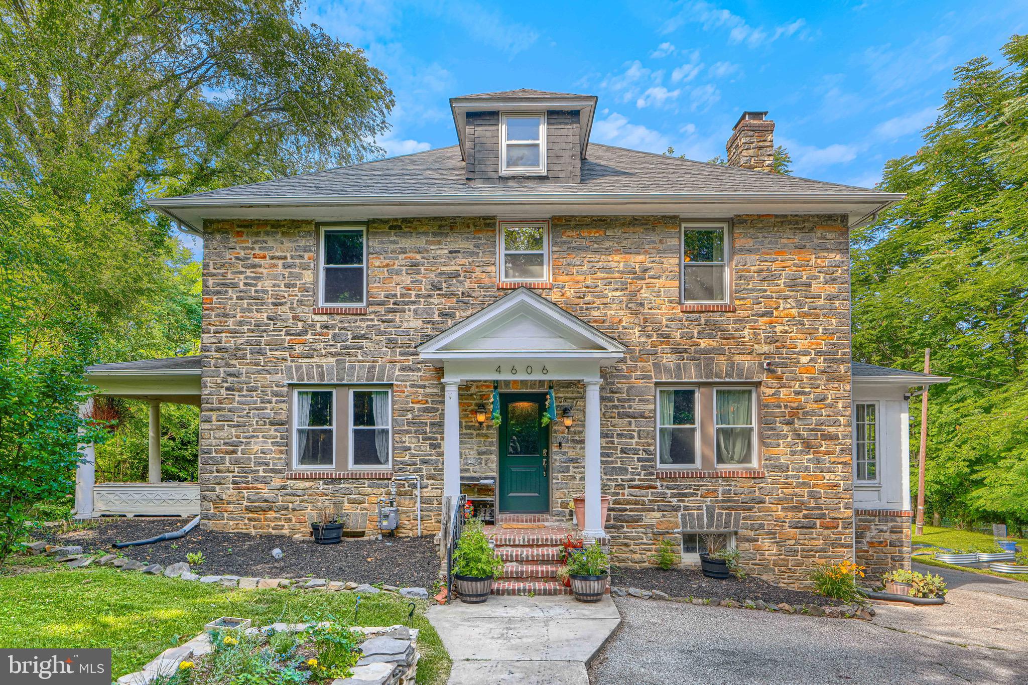 YALE HEIGHTS - Residential